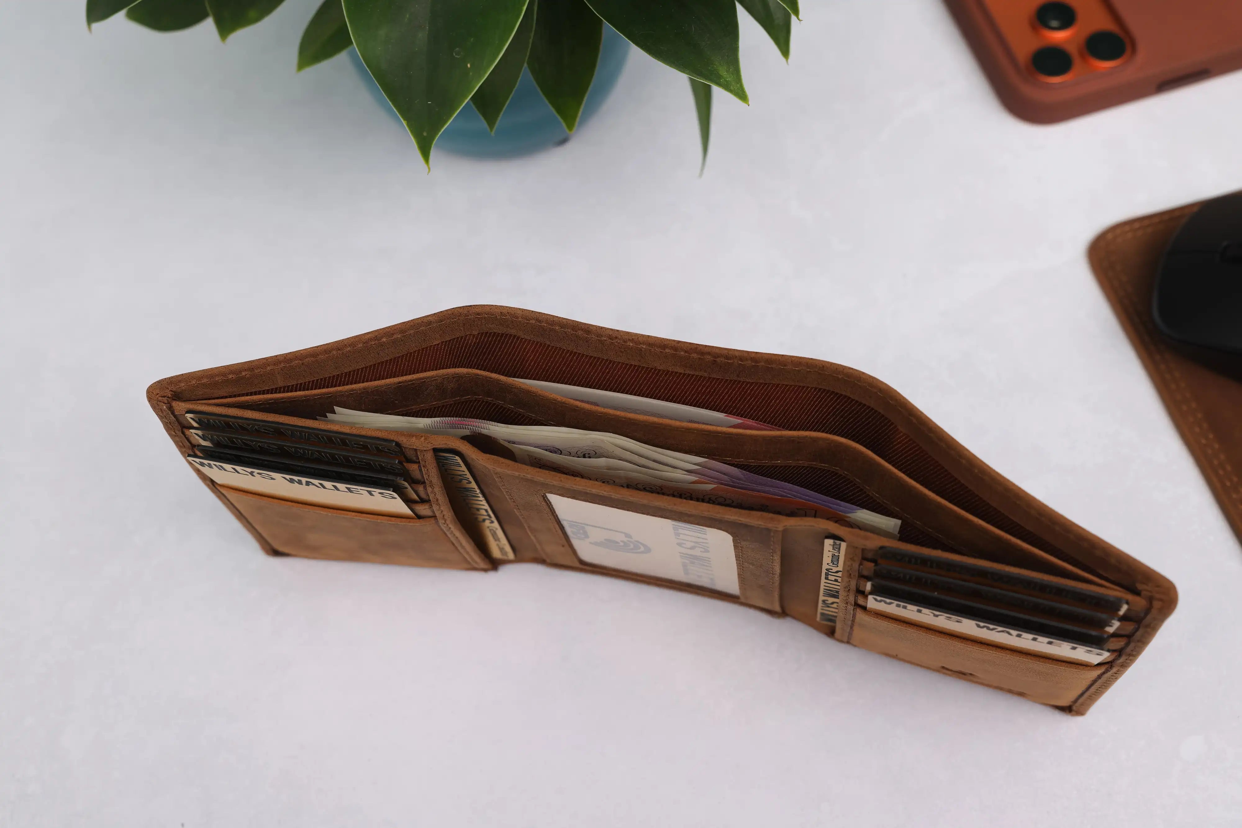 Personalised Rustic Brown Leather Wallet – Trifold RFID Wallet for Men