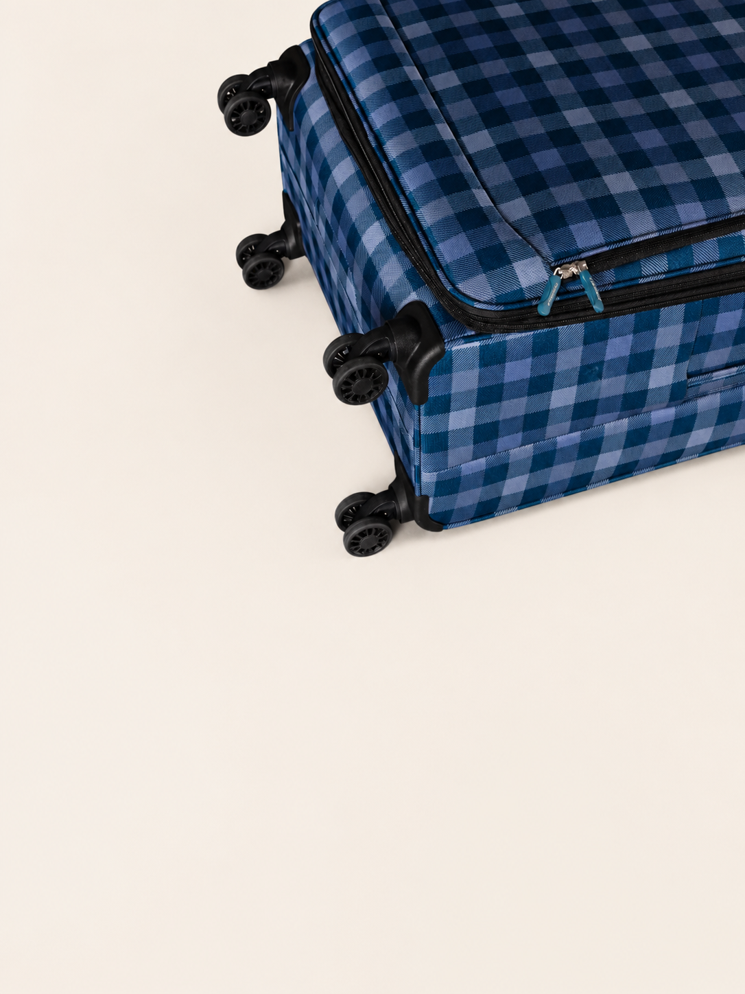 Highbury 3-Piece Luggage Set with 8 Spinner Wheels – Polyester Suitcases 20", 24", 28" (Cabin, Medium & Large)