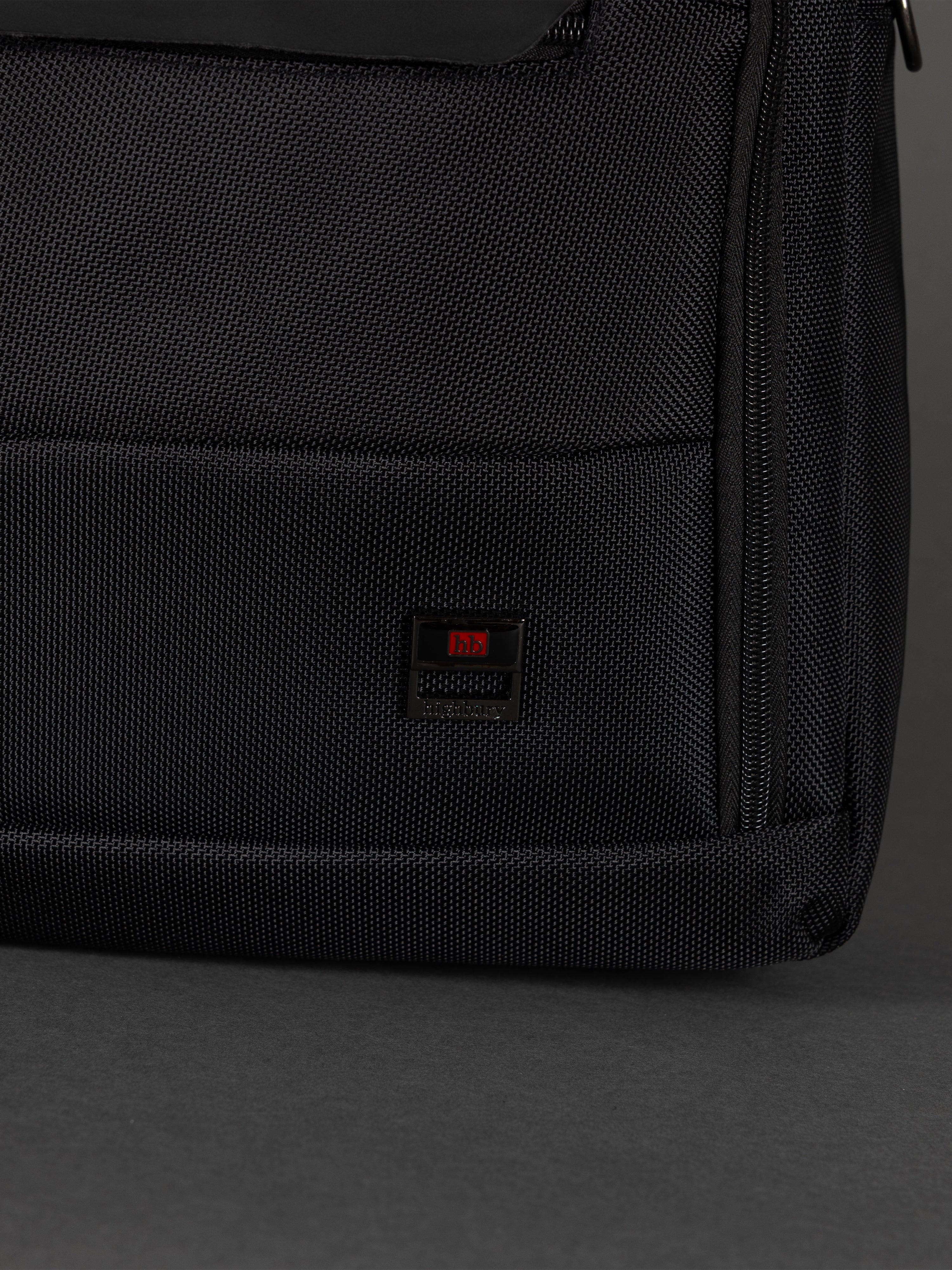 Highbury Black Business Bag – Professional Laptop Briefcase with Organiser Sections & Shoulder Strap