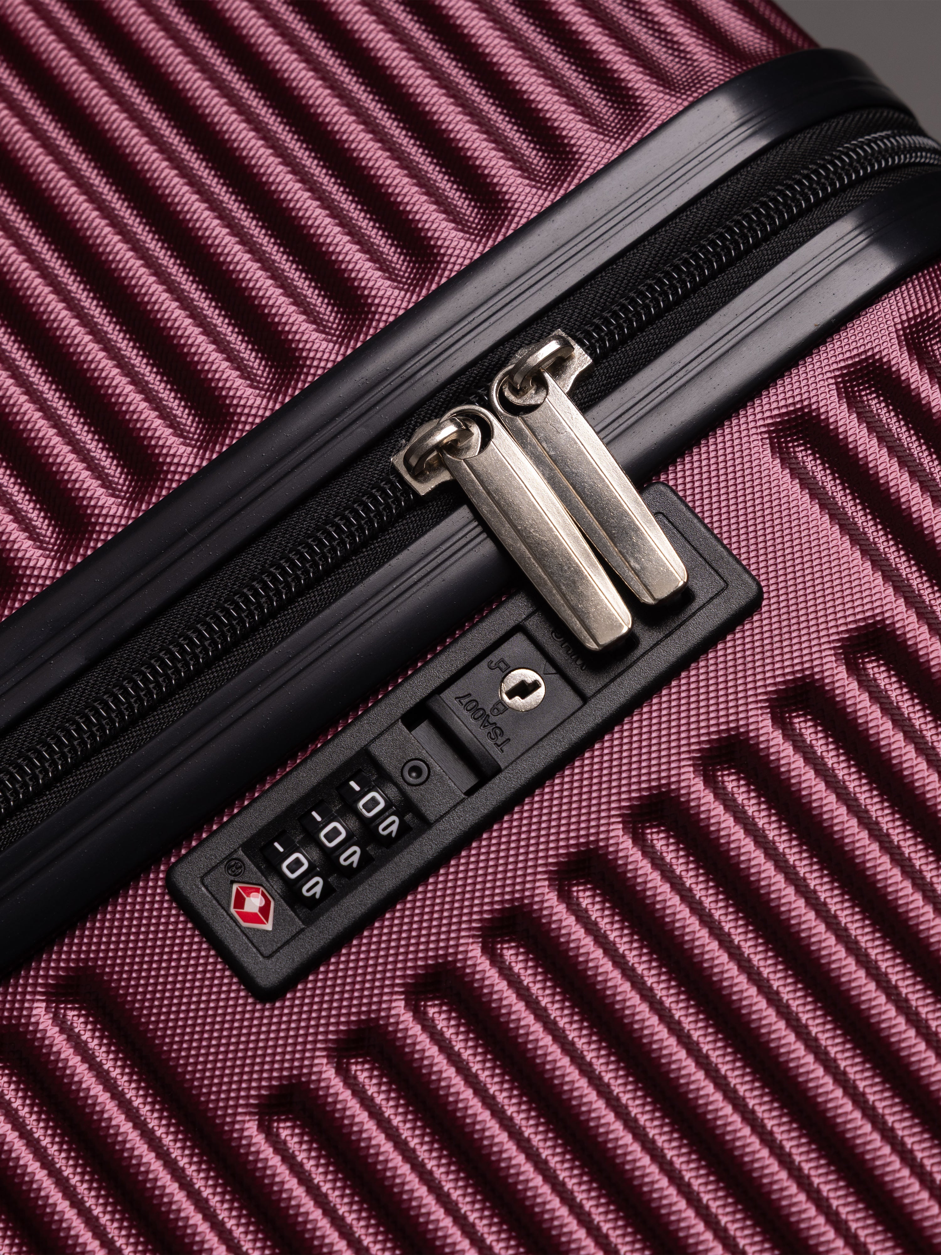 Highbury Burgundy Hardside Luggage Polypropylene Hard-Shell Spinner/Suitcase Set with 8 Wheels - 29 inches, 25 inches, 20 inches