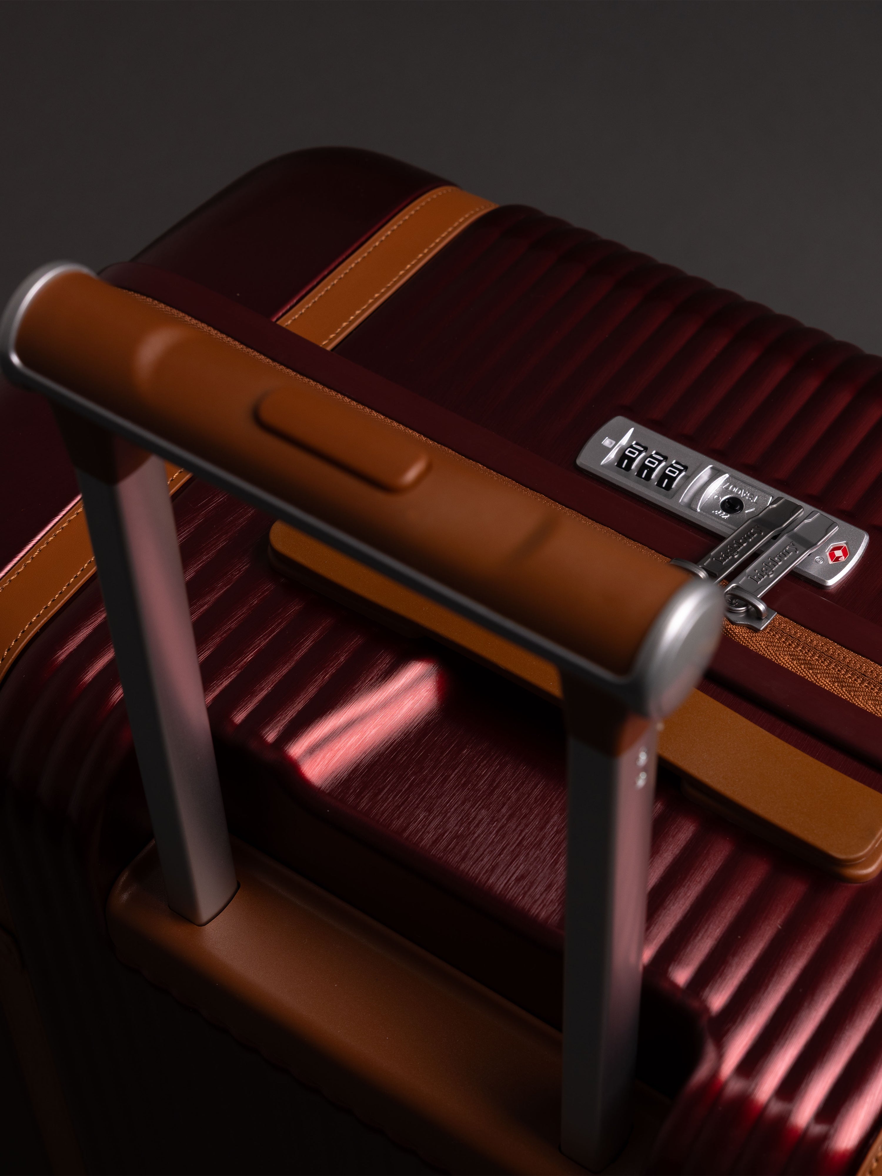 Highbury Elegance Burgundy TSA Hard-Shell 4-Wheel Spinner Luggage Set – 10 Year Warranty