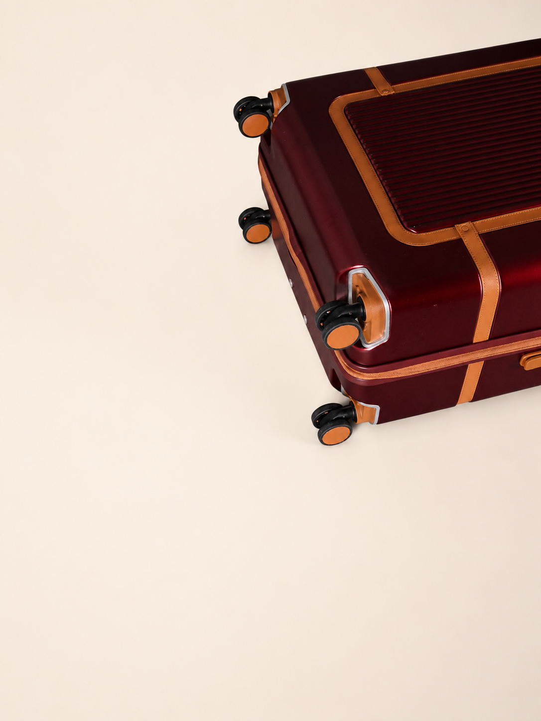 Highbury Elegance Burgundy TSA Hard-Shell 4-Wheel Spinner Luggage Set – 10 Year Warranty
