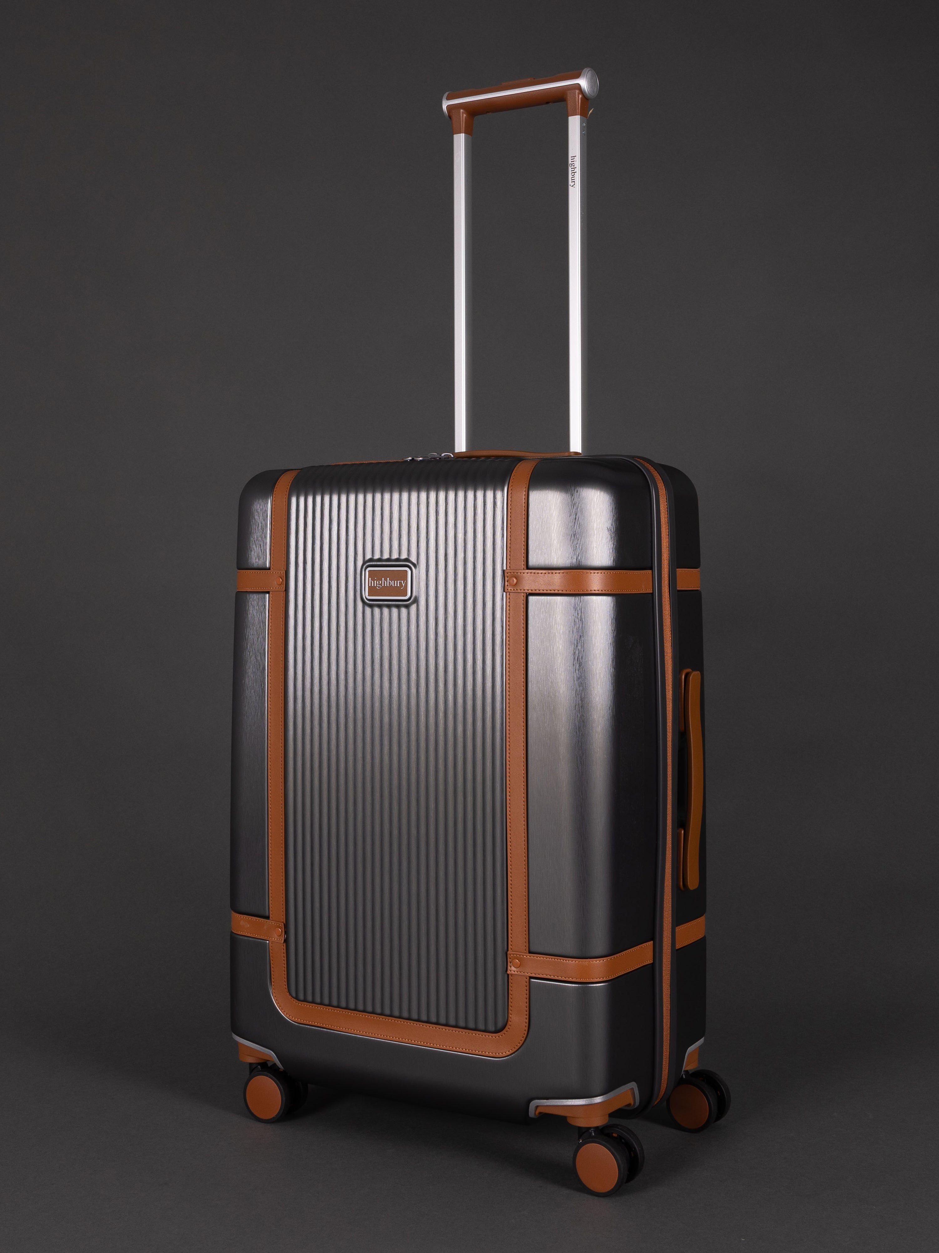 "Highbury Elegance 3 piece luggage set with 10-year warranty"