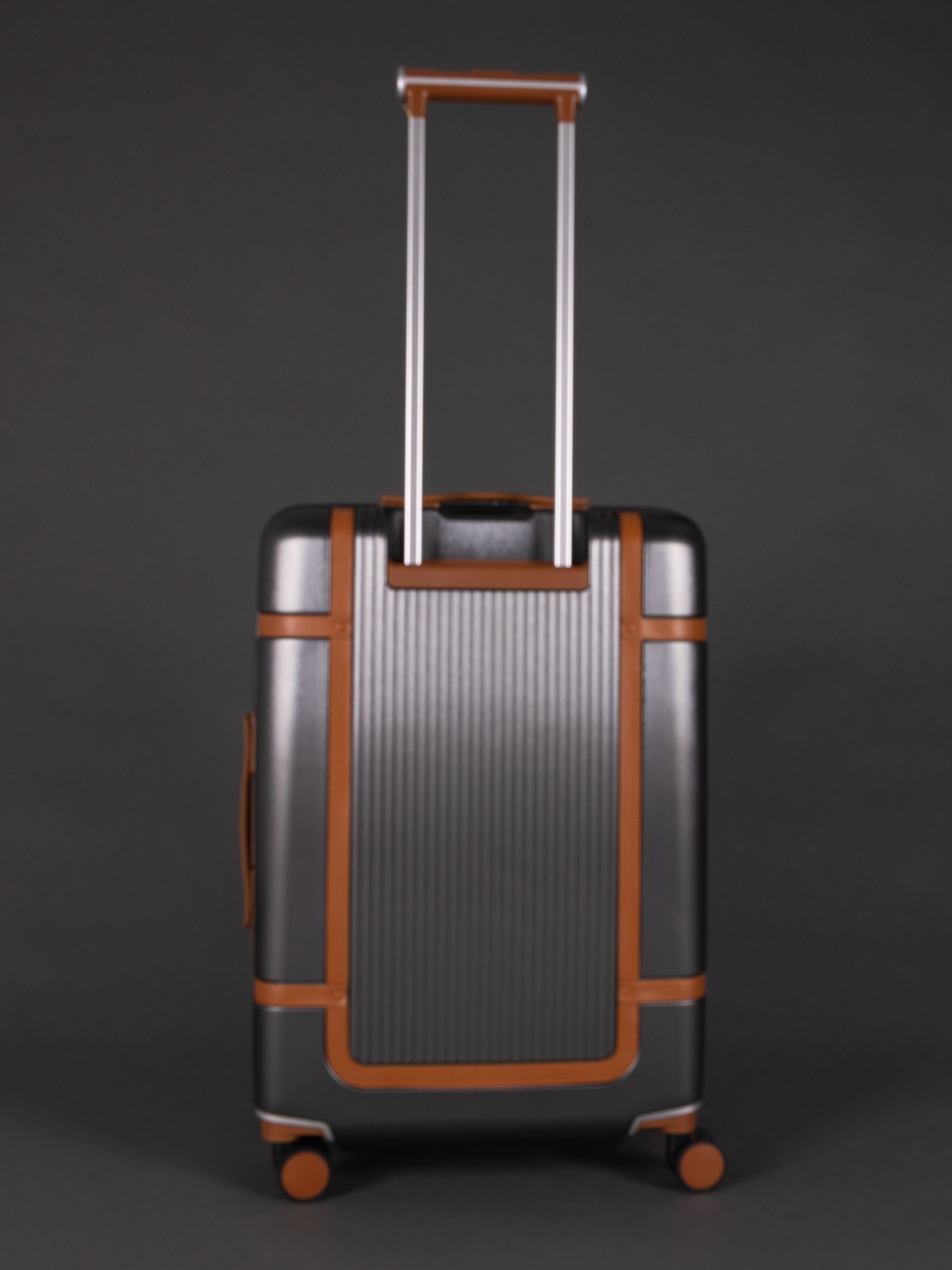 Highbury Elegance Dark Grey TSA Hard-Shell 4-Wheel Spinner Luggage – 10 Year Warranty