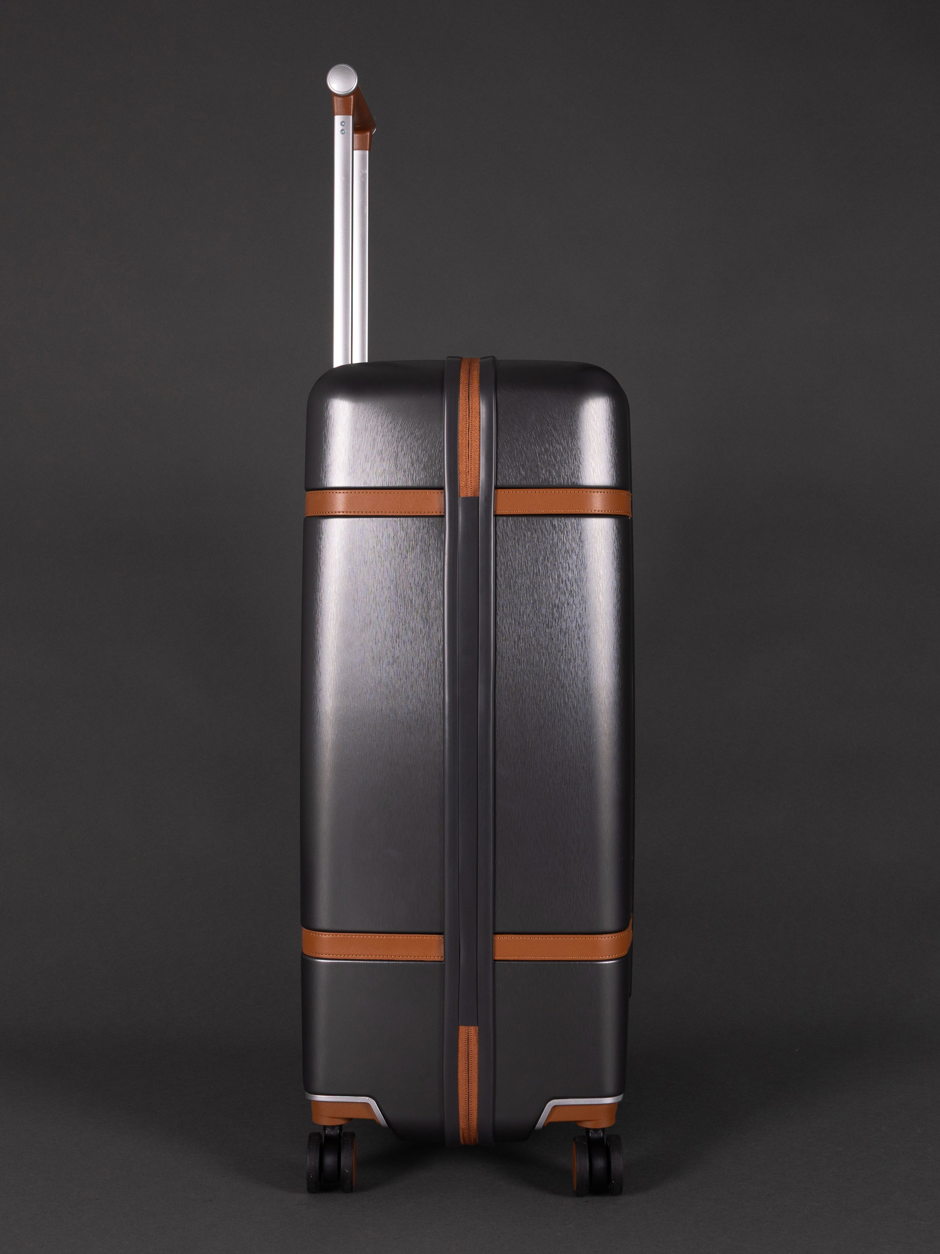 Highbury Elegance Dark Grey TSA Hard-Shell 4-Wheel Spinner Luggage – 10 Year Warranty