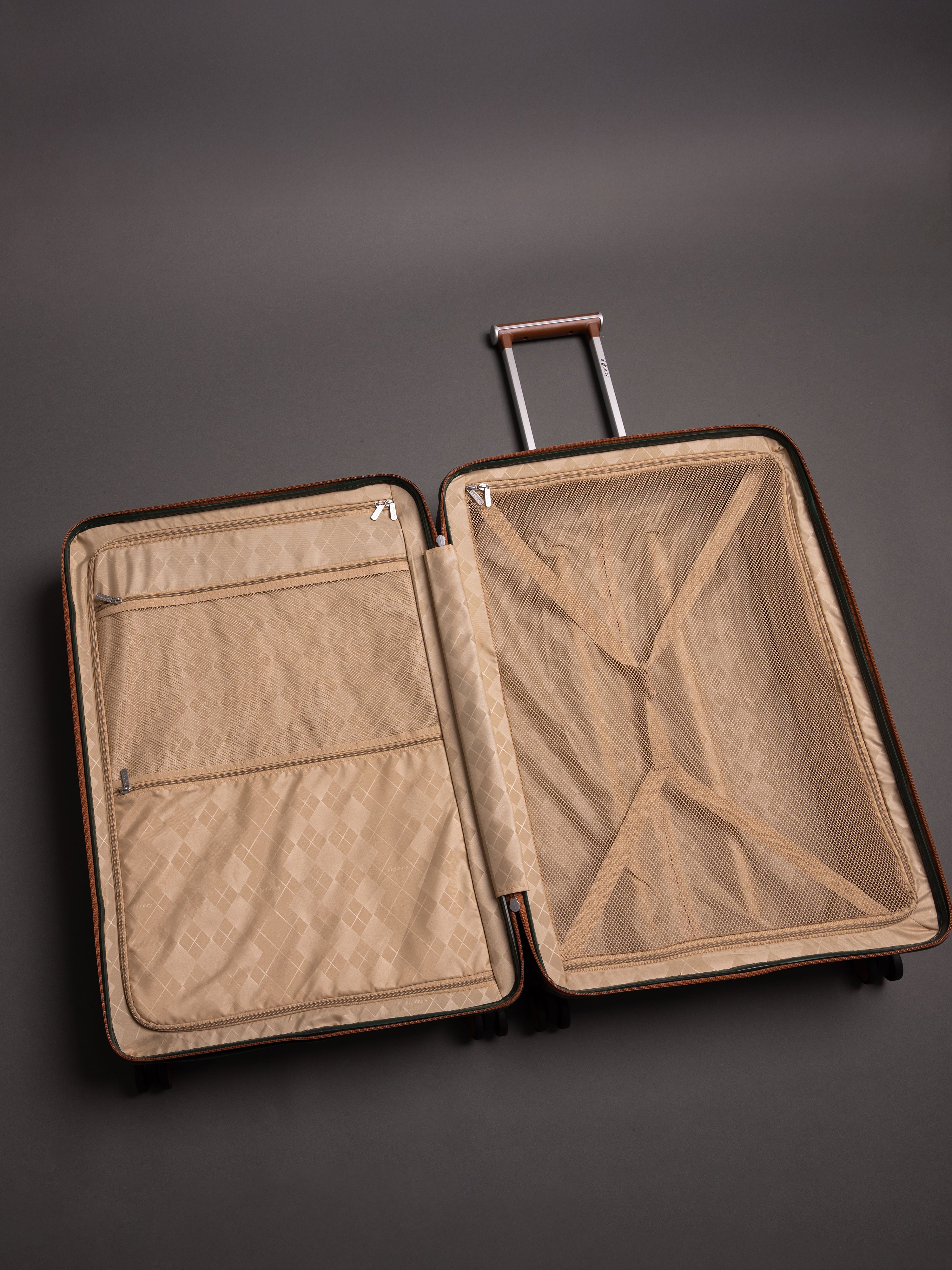 Highbury Elegance Forest Green TSA Hard-Shell 4-Wheel Spinner Luggage – 10 Year Warranty