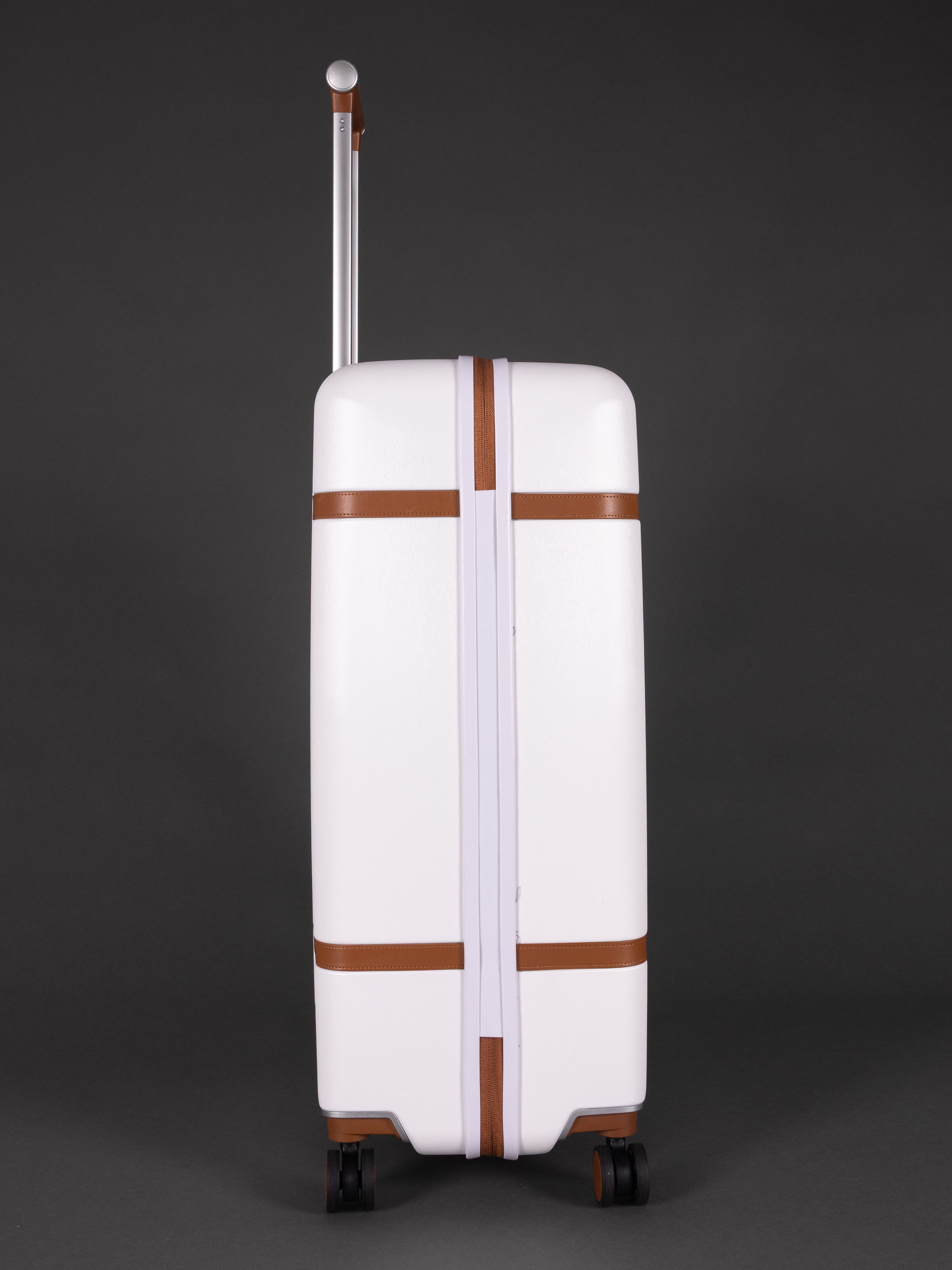 Highbury Elegance White TSA Hard-Shell 4-Wheel Spinner Luggage – 10 Year Warranty