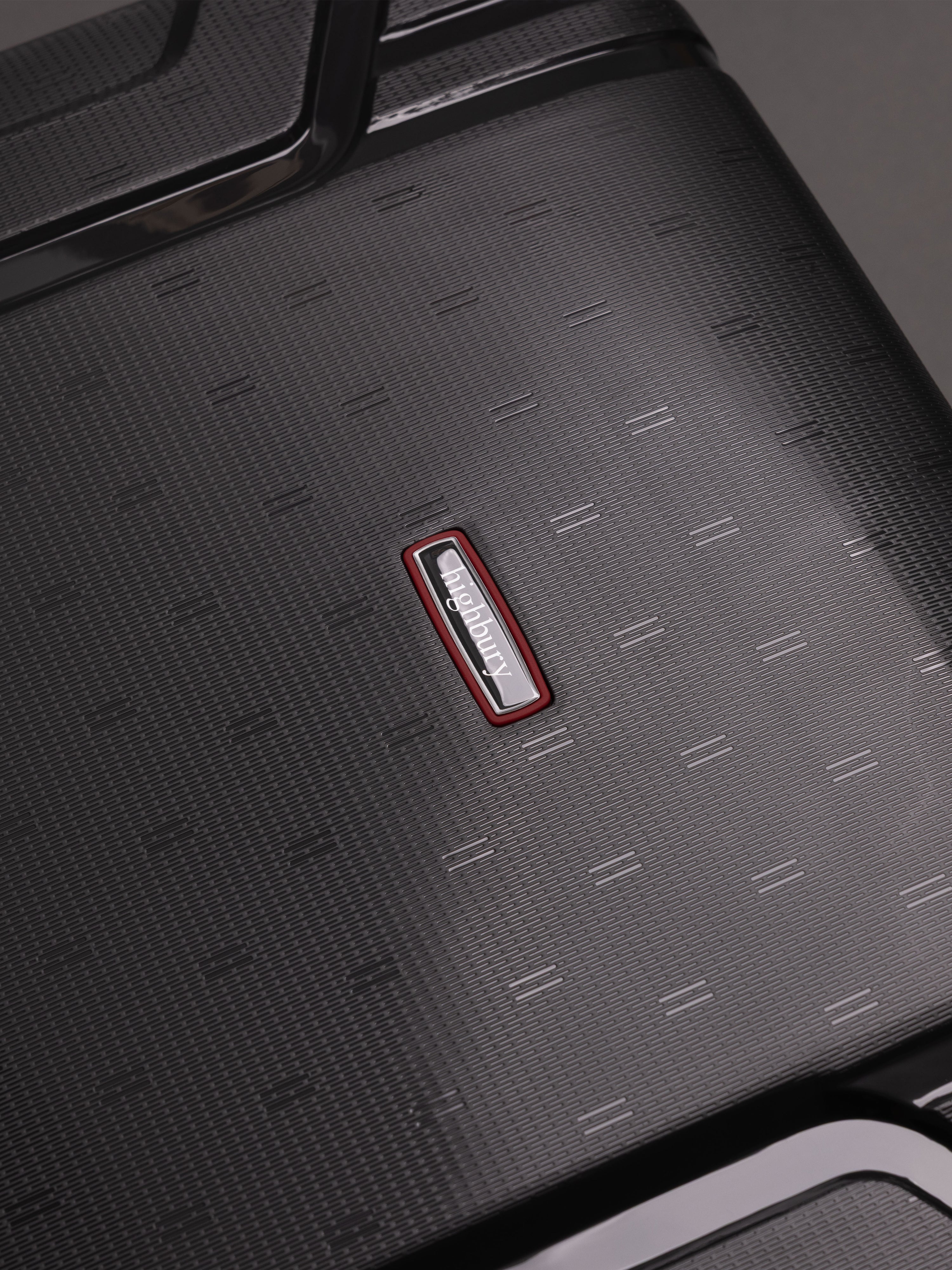 Highbury Guard Dark Grey Hard Shell Luggage – TSA Lock Suitcase with 8 Spinner Wheels (3 Piece Set or Individual Sizes, 10-Year Warranty)