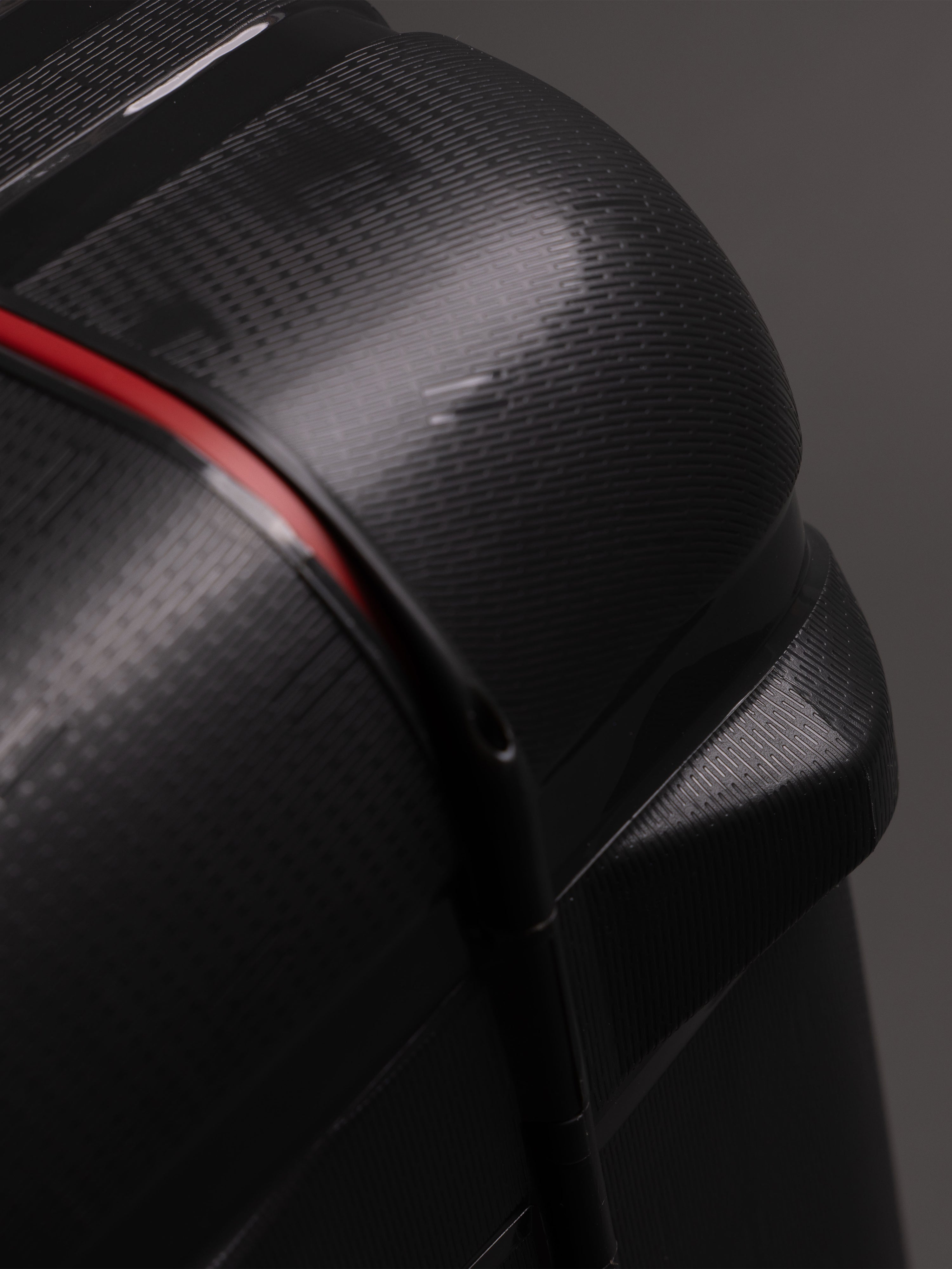 Highbury Guard Dark Grey Hard Shell Luggage – TSA Lock Suitcase with 8 Spinner Wheels (3 Piece Set or Individual Sizes, 10-Year Warranty)