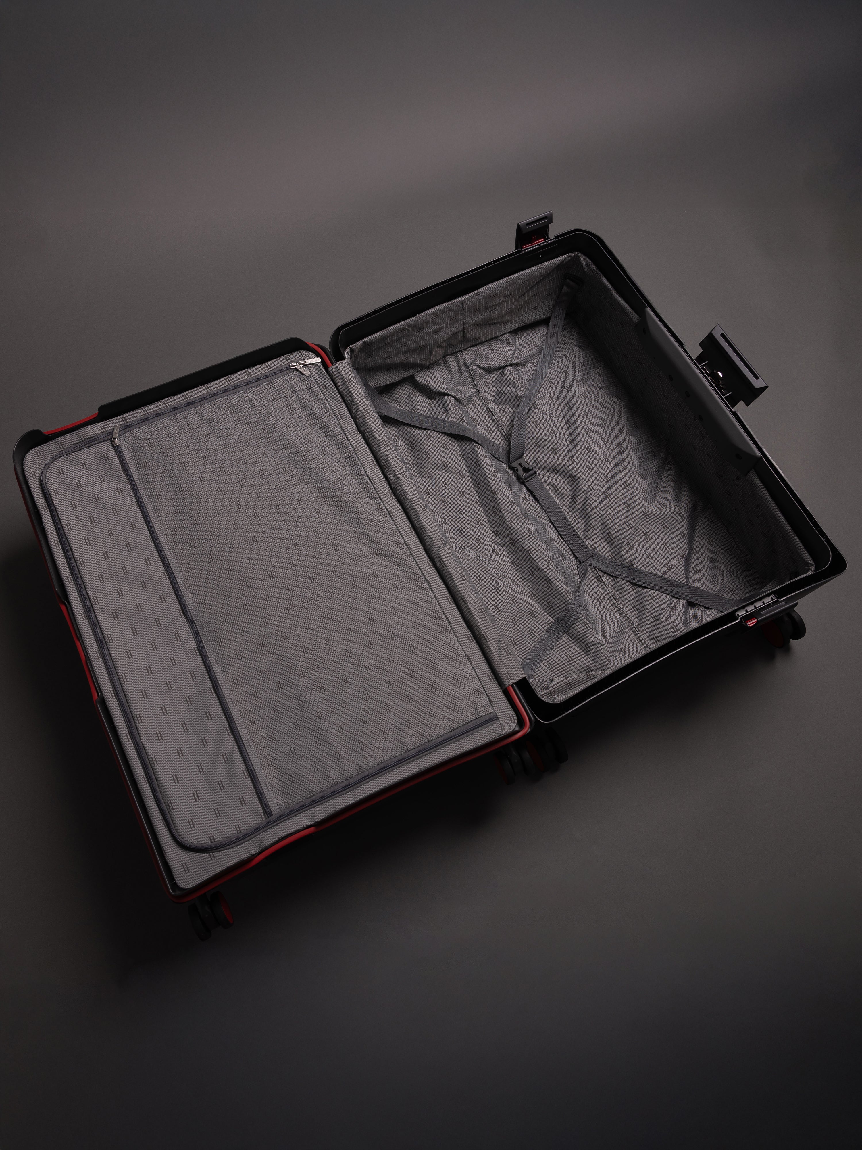 Highbury Guard Dark Grey Hard Shell Luggage – TSA Lock Suitcase with 8 Spinner Wheels (3 Piece Set or Individual Sizes, 10-Year Warranty)