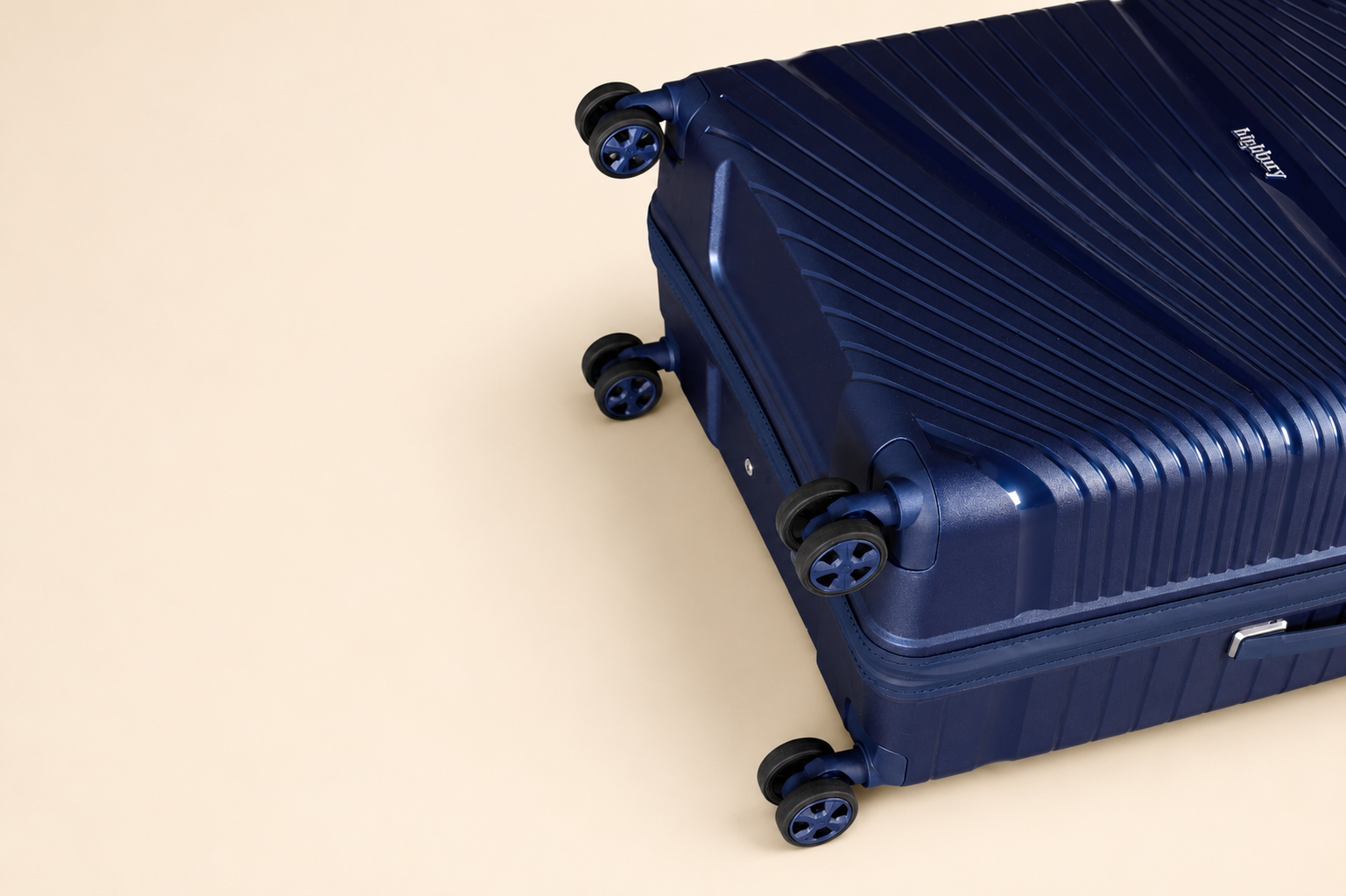 Highbury Helios Ultra-Light Blue Polypropylene Luggage Set – Hard Shell Spinner Suitcases with TSA Lock (20", 24", 28", 10-Year Warranty)