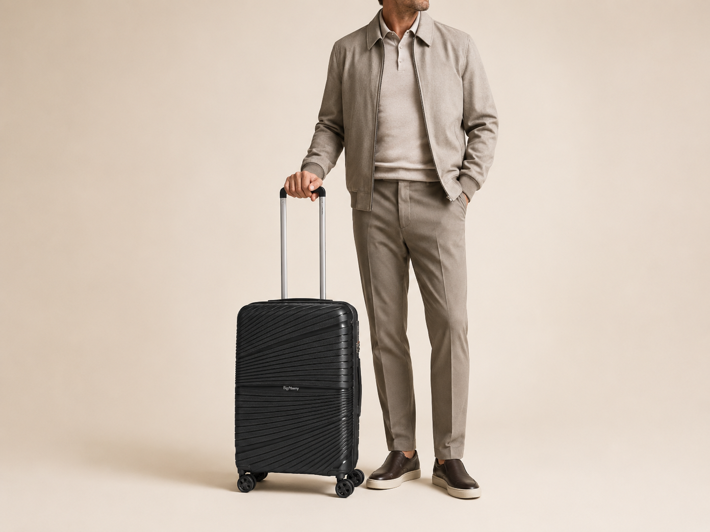 Highbury Helios Ultra-Light Dark Grey Polypropylene Luggage Set – Hard Shell Spinner Suitcases with TSA Lock (20", 24", 28", 10-Year Warranty)