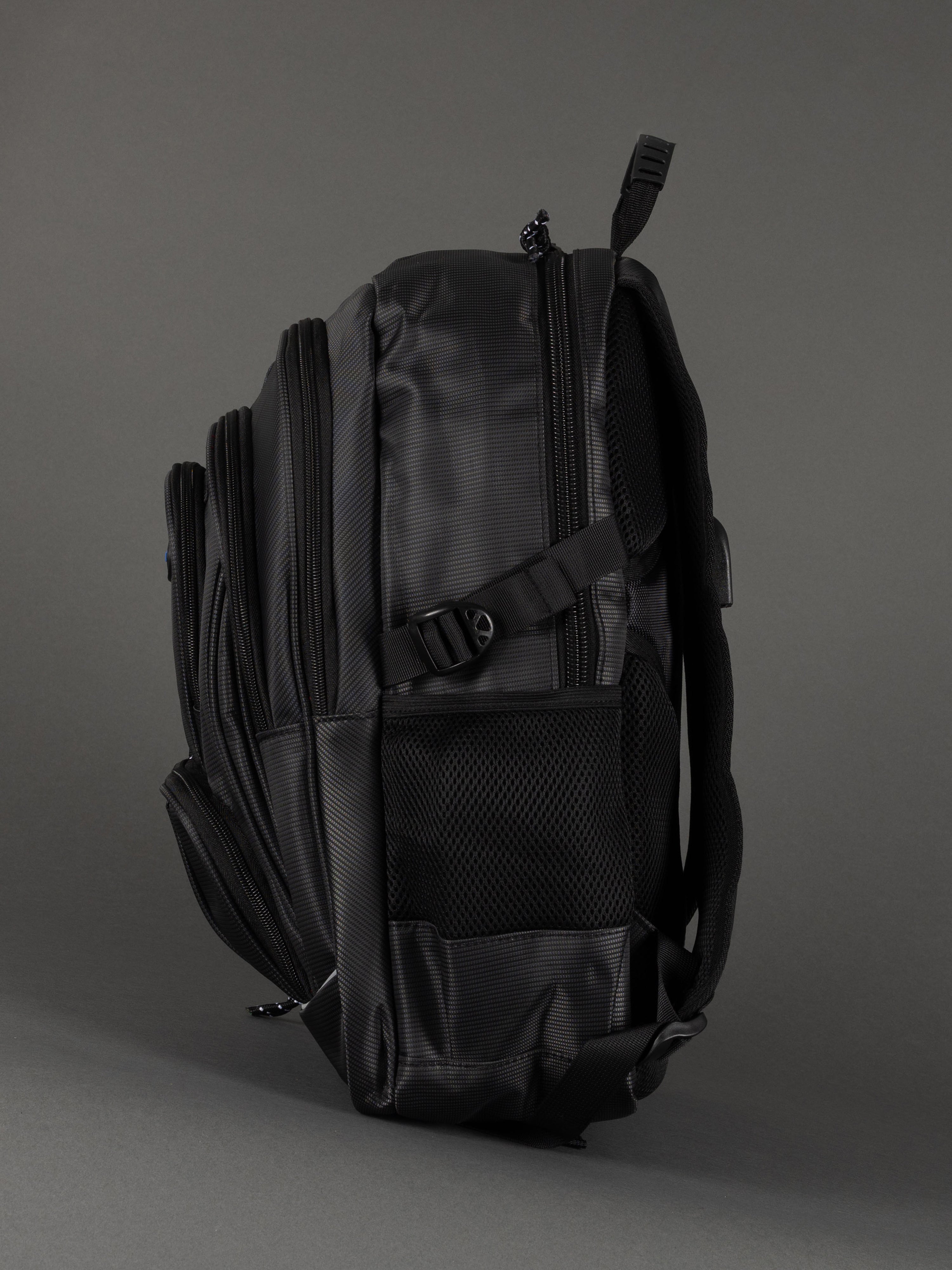 "Christmas gift idea – black laptop backpack with USB charging port"