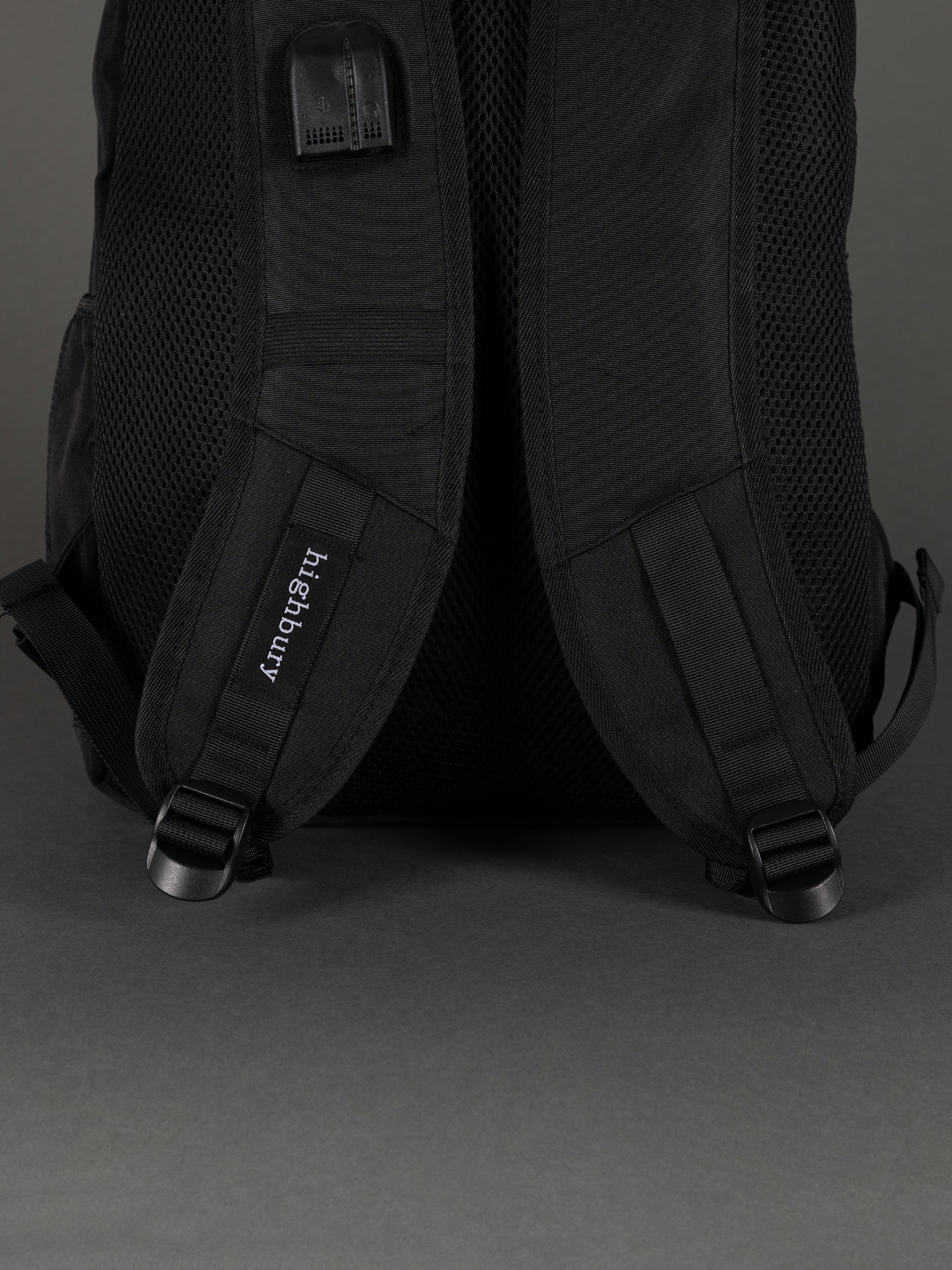 "Christmas gift idea – black laptop backpack with USB charging"