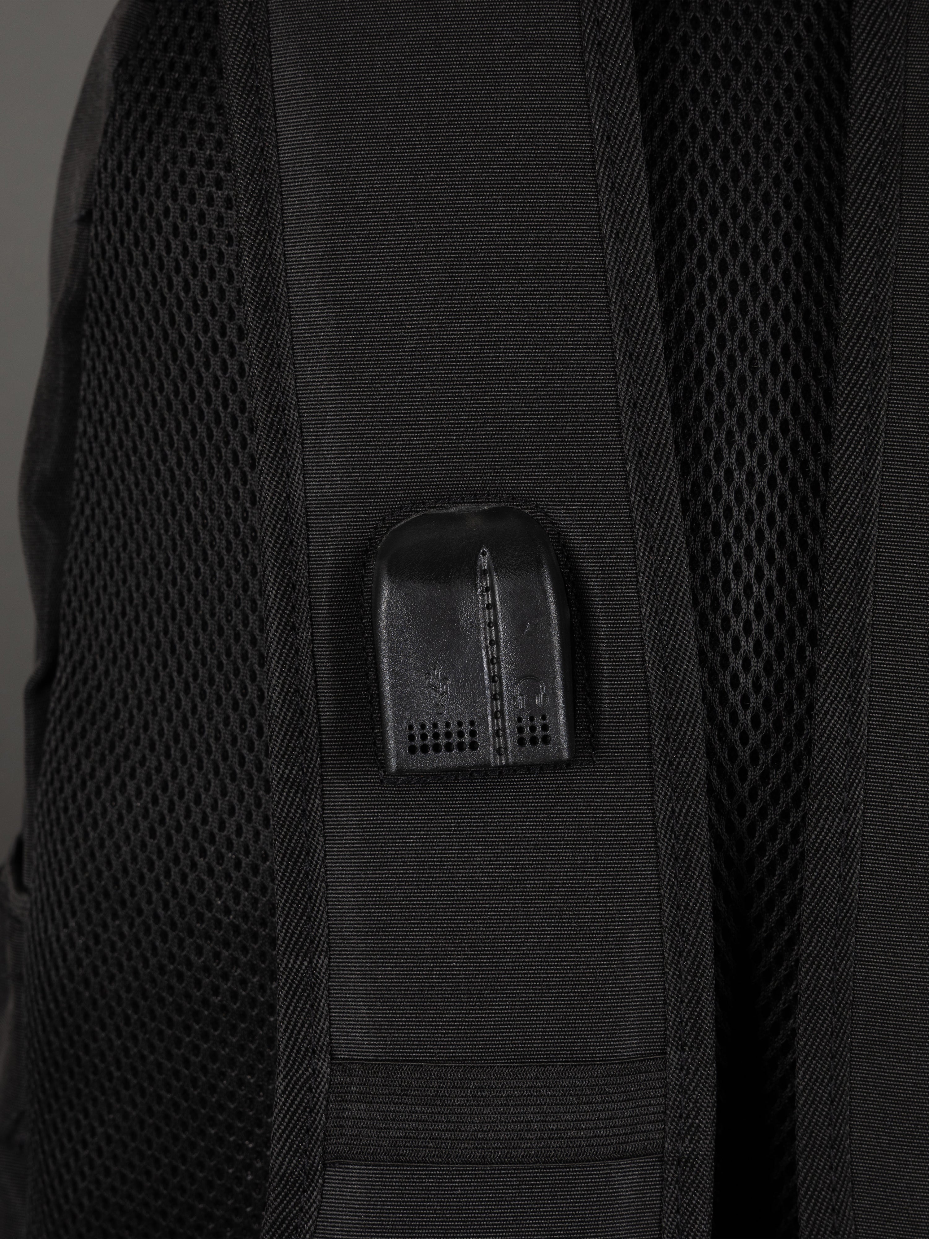 Highbury 18-Inch Black Laptop Backpack – 1680D Polyester Work, School & Travel Bag with USB Charging Port