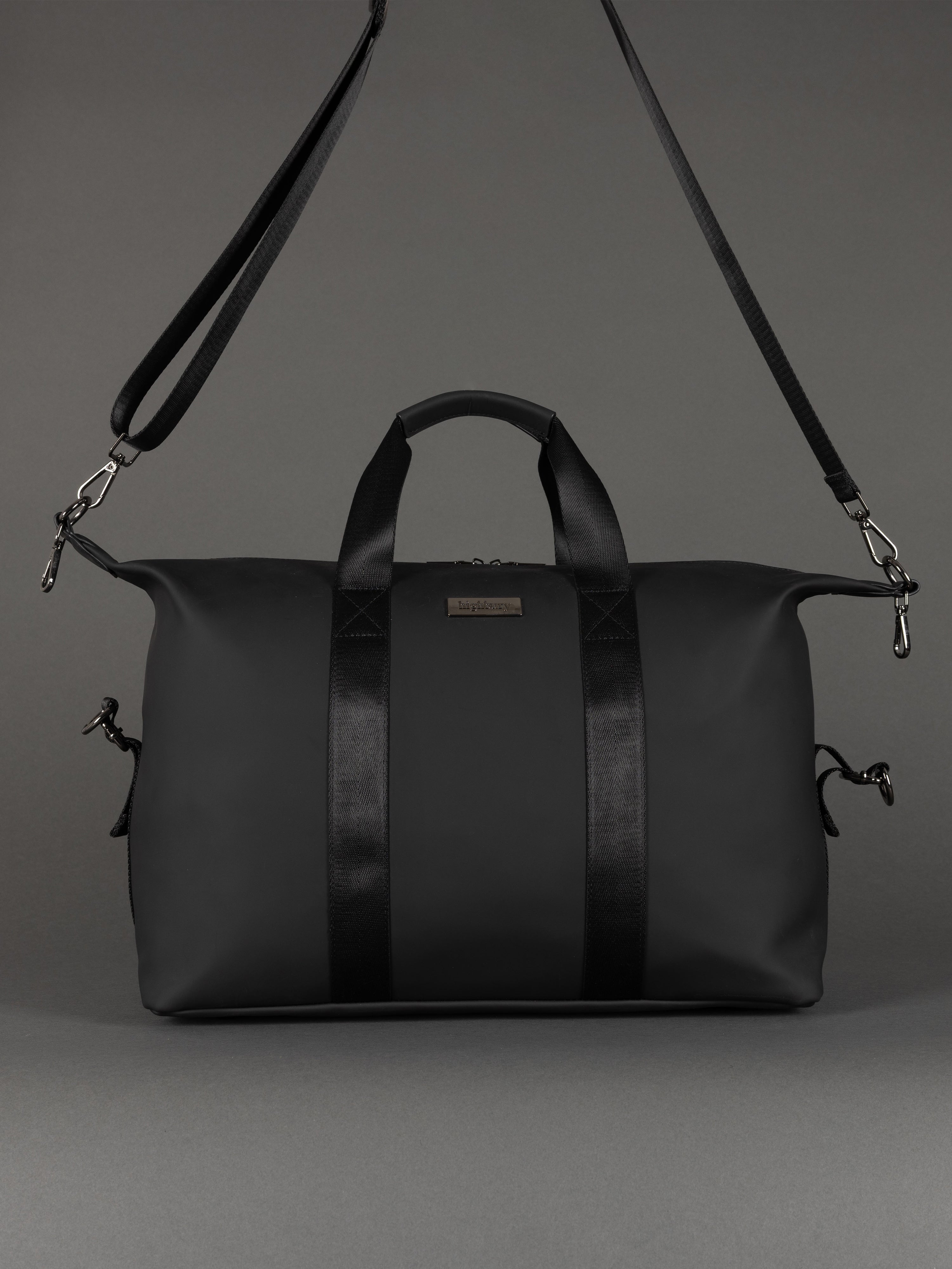 Highbury 18-Inch Spacious Travel Black Tote Bag – Cabin-Approved, Lightweight & Versatile