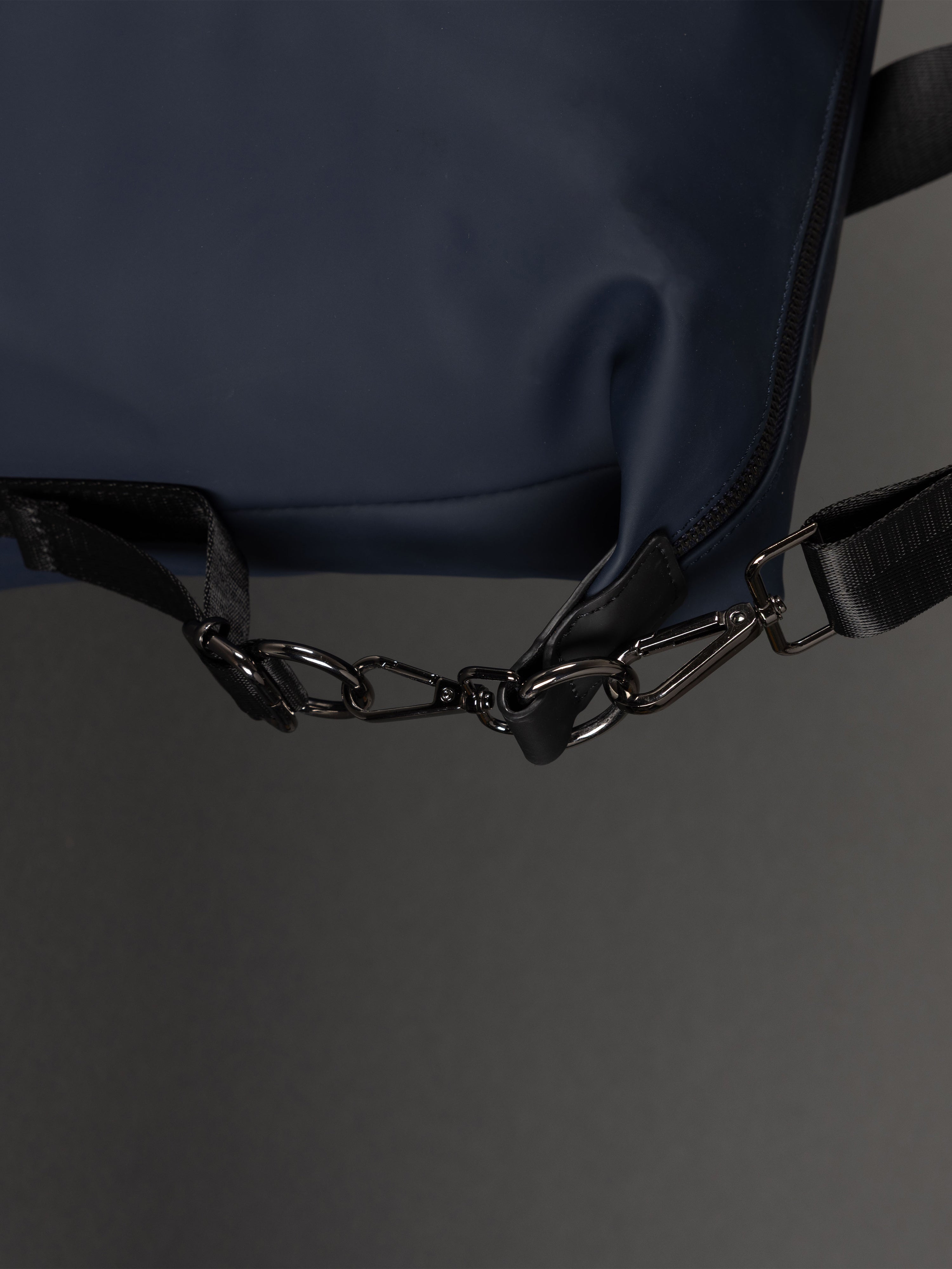 Highbury 18-Inch Spacious Travel Navy Tote Bag – Cabin-Approved, Lightweight & Versatile