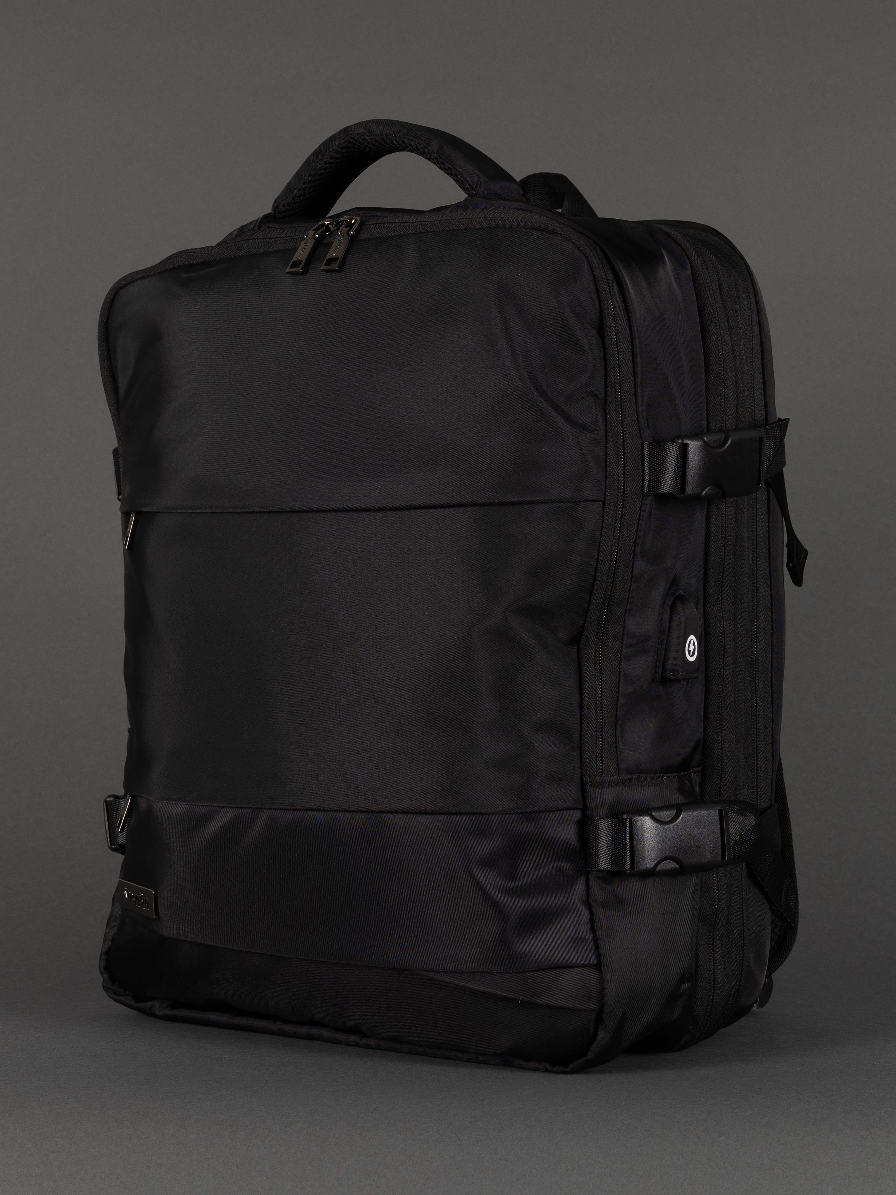 "Highbury 18-inch black expandable cabin backpack with USB charging port"