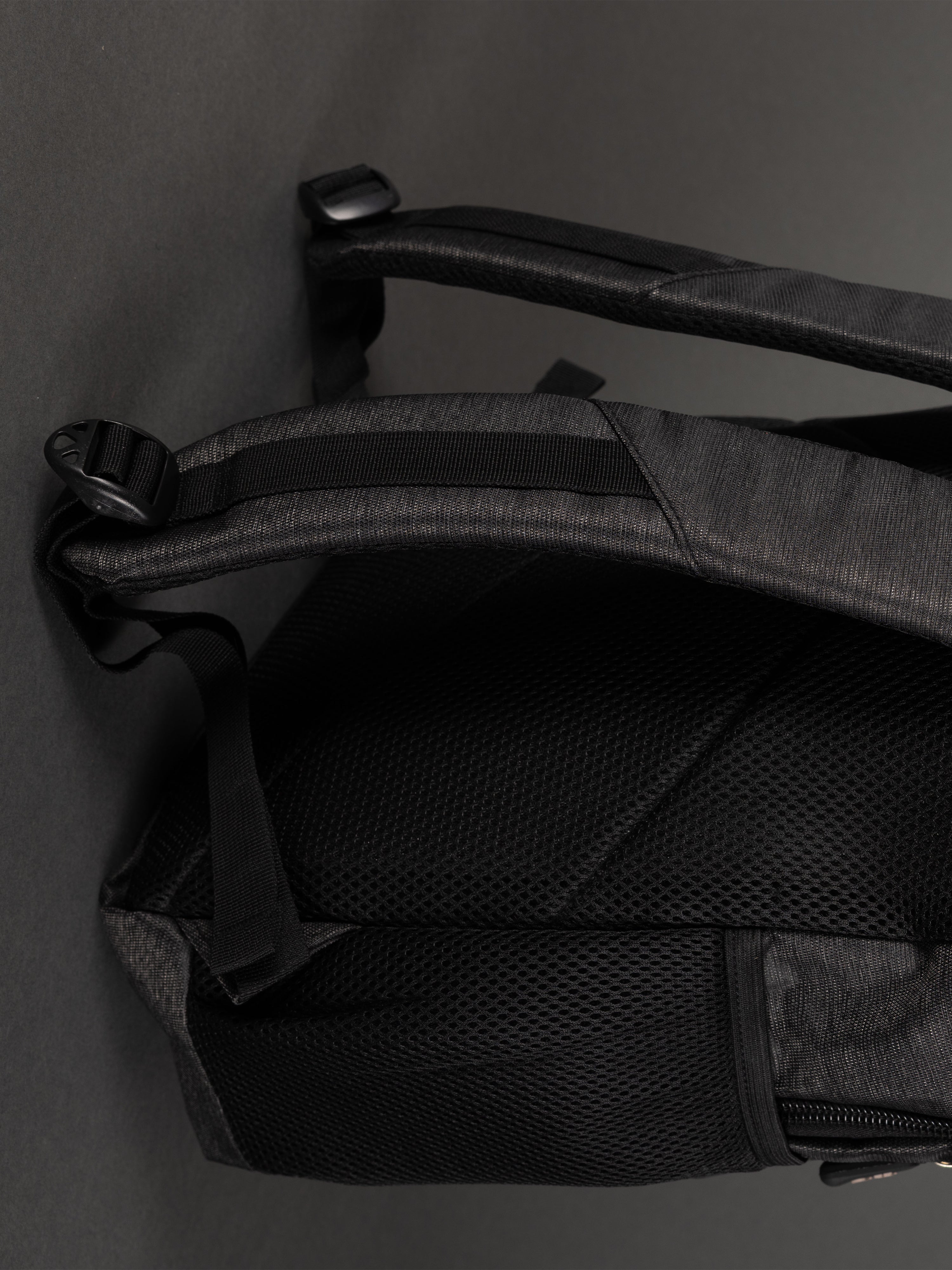 Highbury 18-Inch Dark Grey Laptop Backpack – Polyester Cabin-Size Work, School & Travel Bag