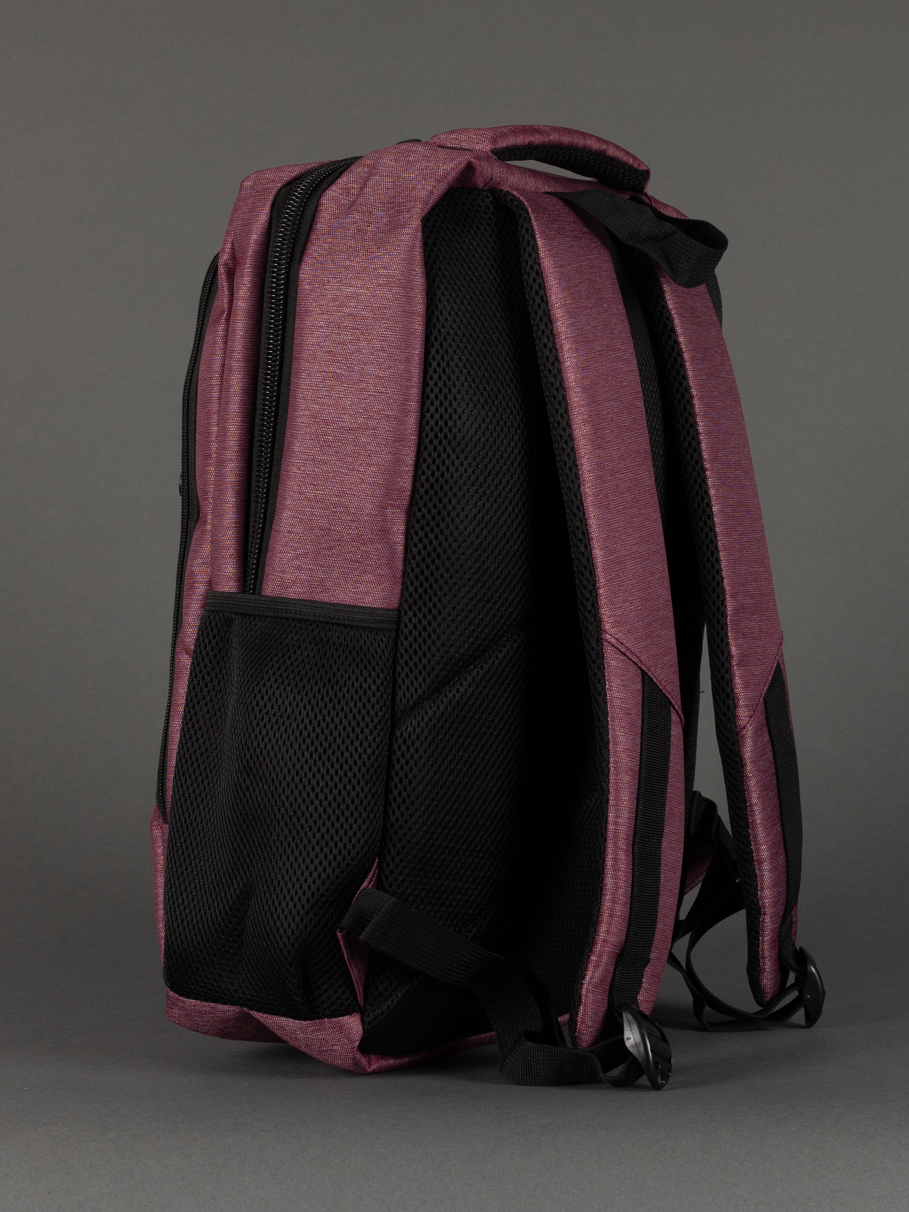 "Durable polyester burgundy cabin-size backpack – 45 x 30 x 18 cm"