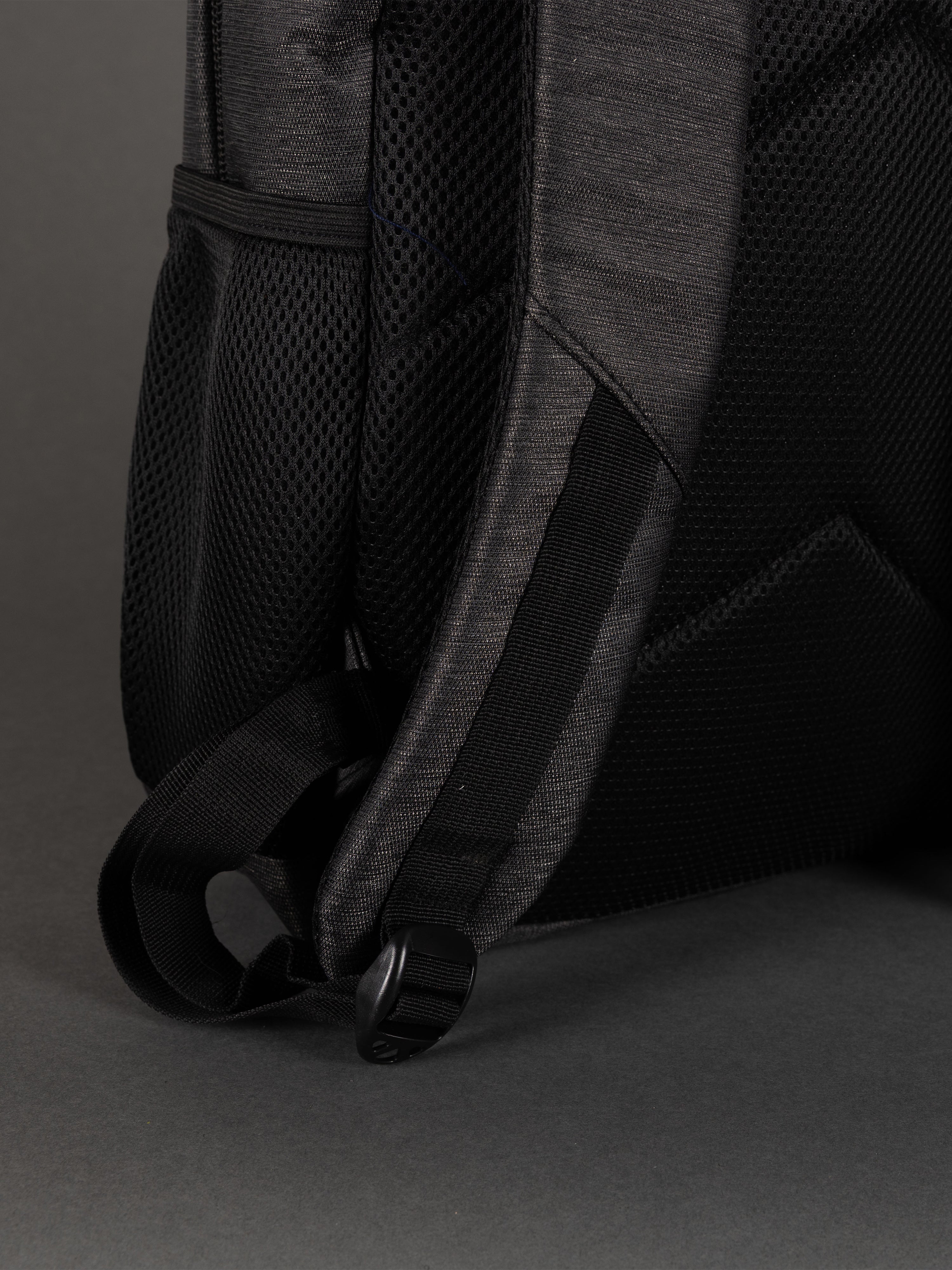 Highbury 18-Inch Dark Grey Laptop Backpack – Polyester Cabin-Size Work, School & Travel Bag