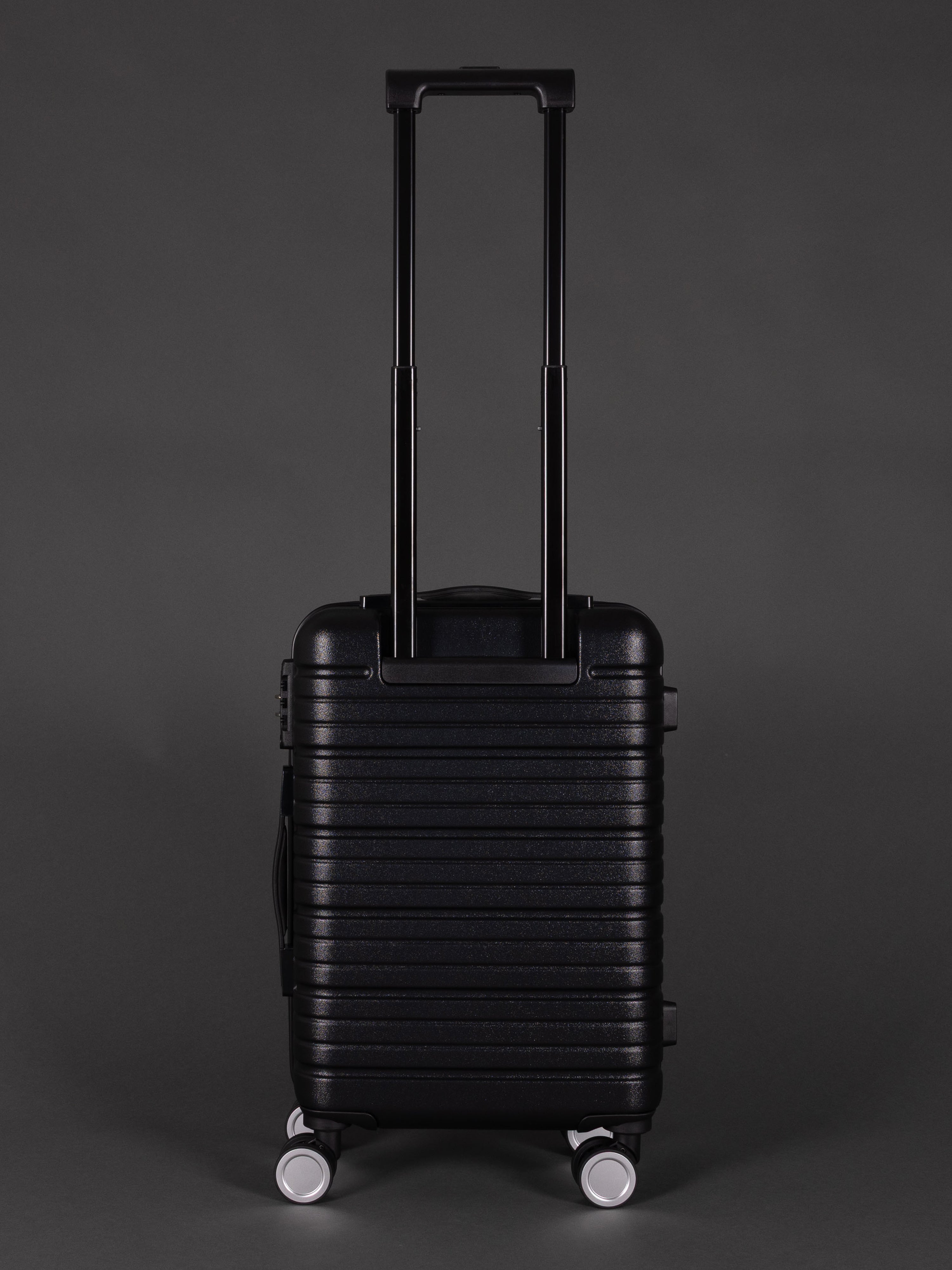 BEOW 3 Piece Black Luggage Set – 20", 24" & 28" Suitcases with Expandable Hard Shell, Spinner Wheels & TSA Locks