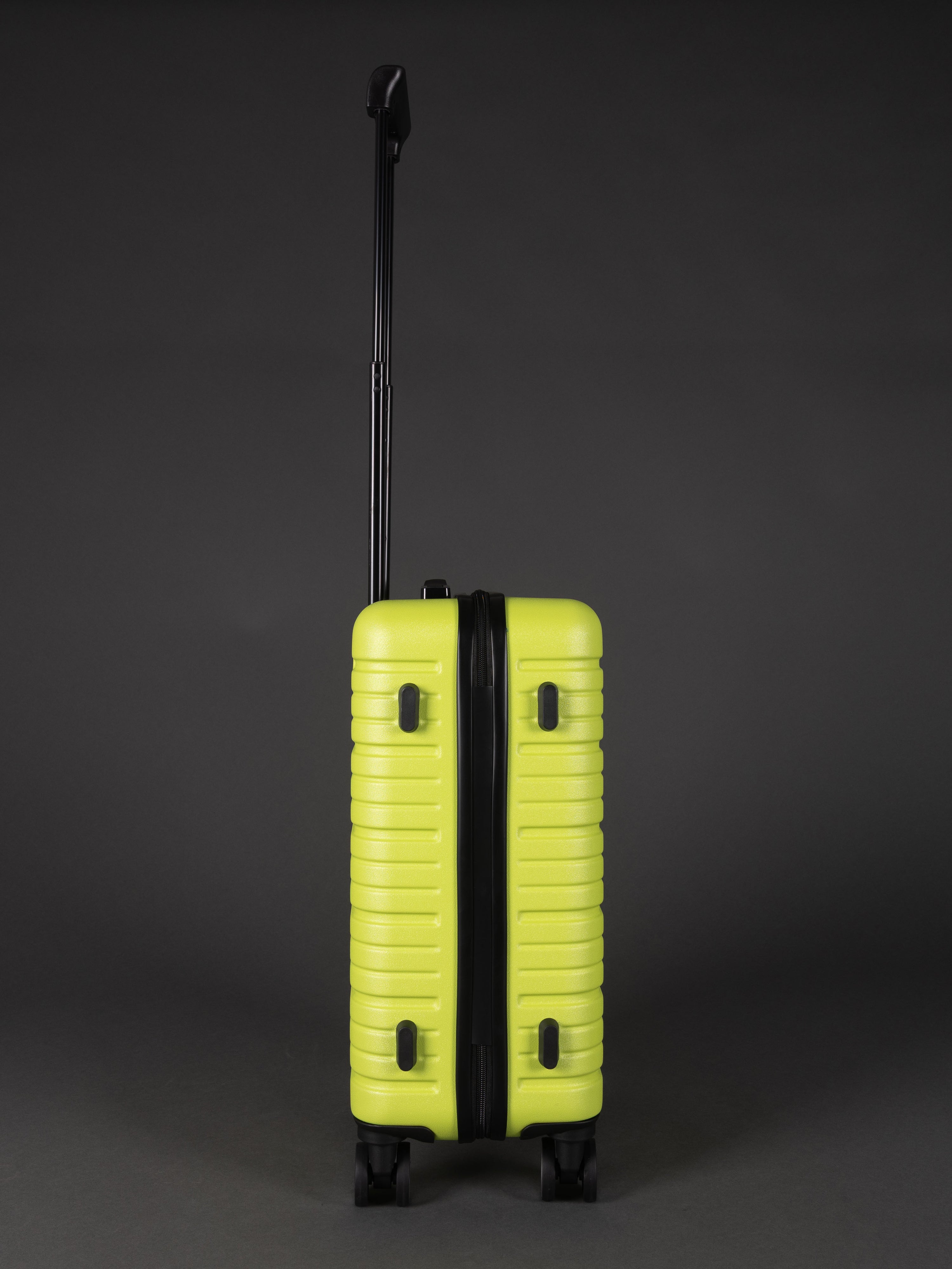 BEOW 3 Piece Lime Green Luggage Set – 20", 24" & 28" Suitcases with Expandable Hard Shell, Spinner Wheels & TSA Locks