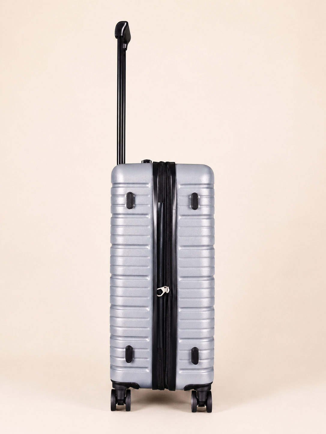 BEOW 3 Piece Silver Luggage Set – 20", 24" & 28" Suitcases with Expandable Hard Shell, Spinner Wheels & TSA Locks