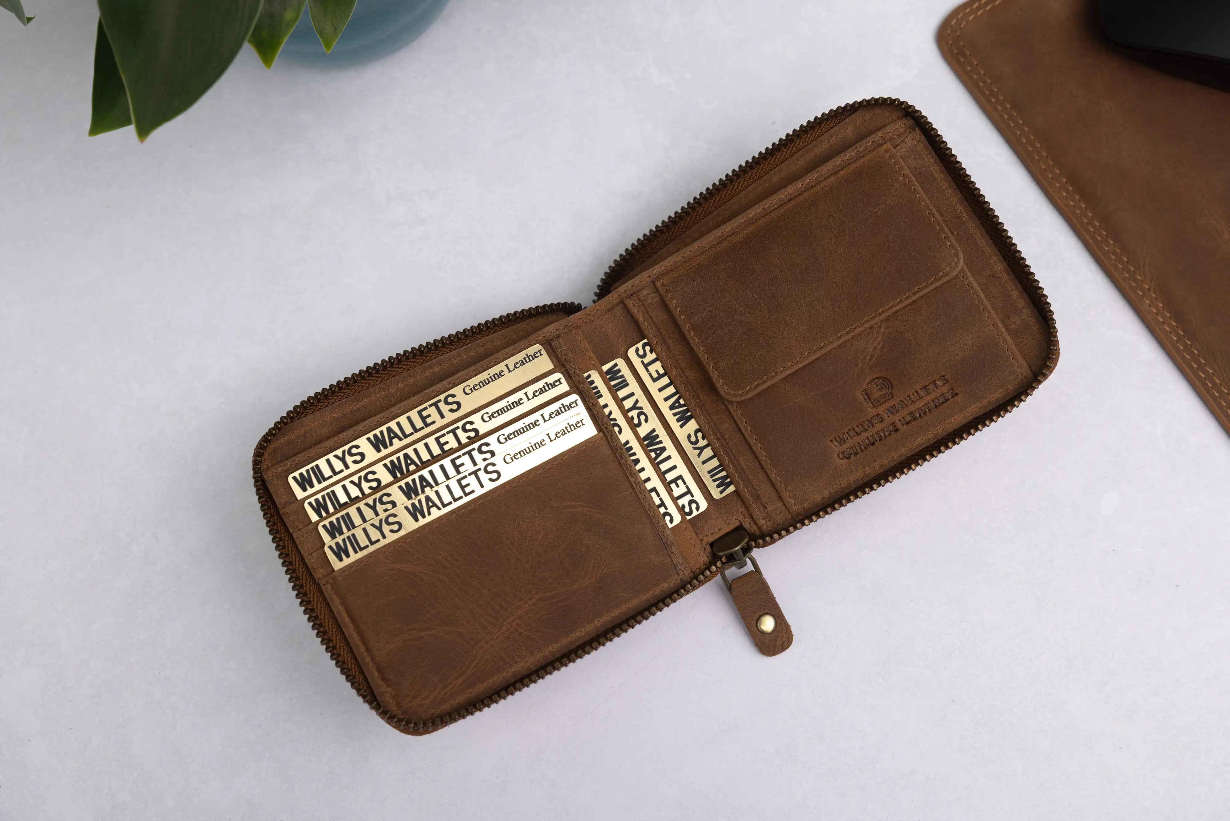 Personalised Rustic Brown Leather Wallet – Bifold Zip-Around RFID Wallet