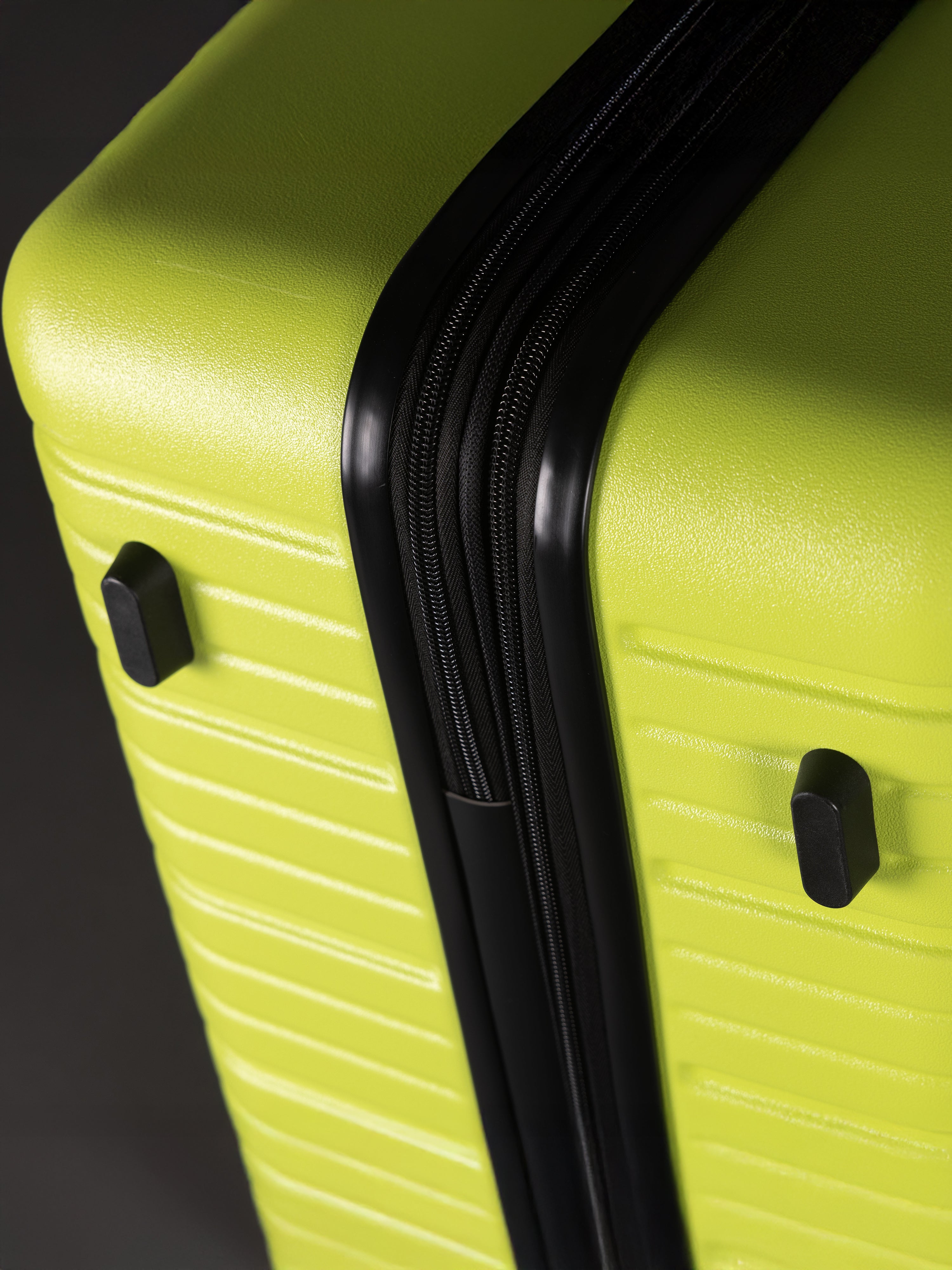 BEOW 3 Piece Lime Green Luggage Set – 20", 24" & 28" Suitcases with Expandable Hard Shell, Spinner Wheels & TSA Locks