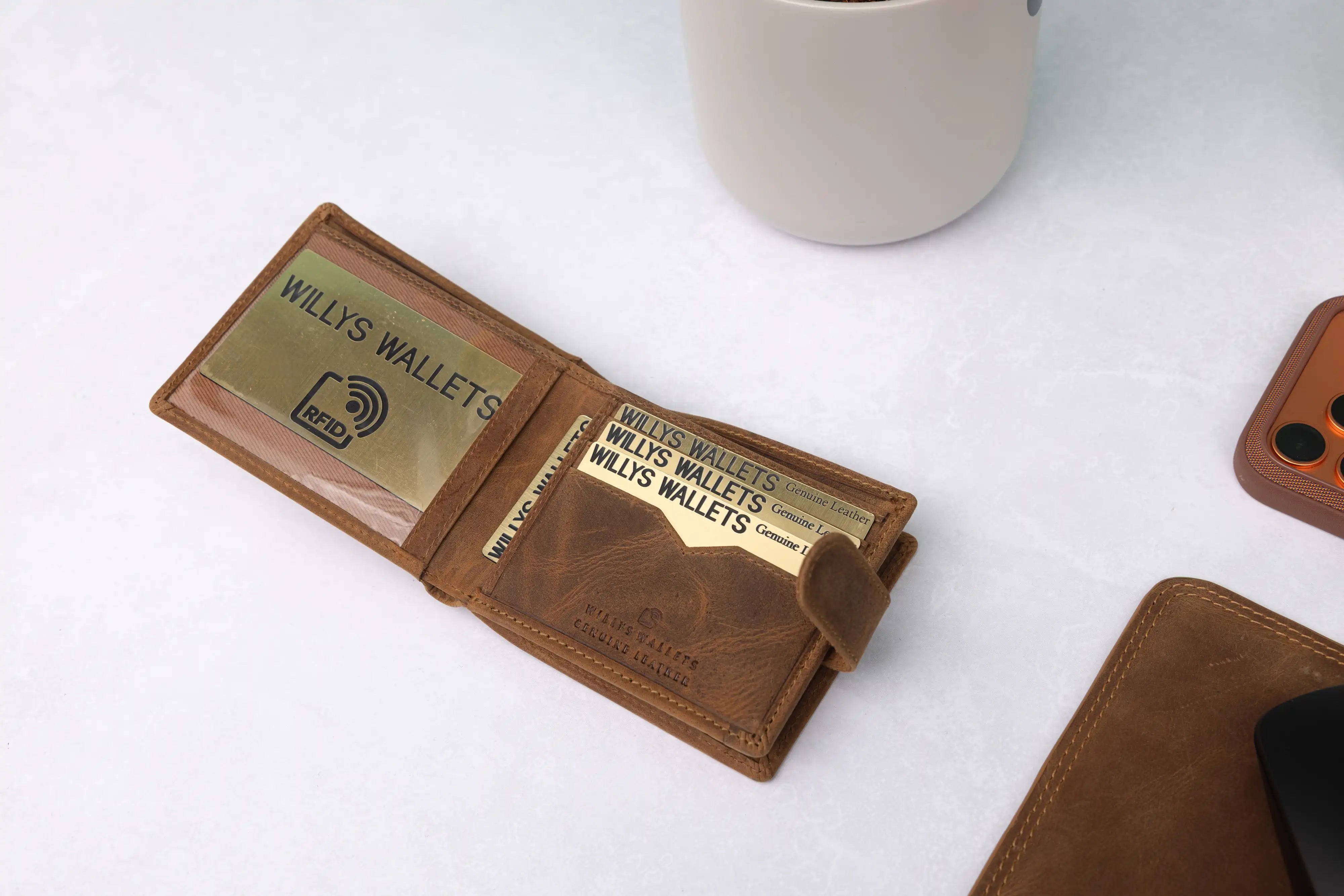 Personalised Rustic Brown Leather Wallet – Bifold with Large Zip Coin Pocket