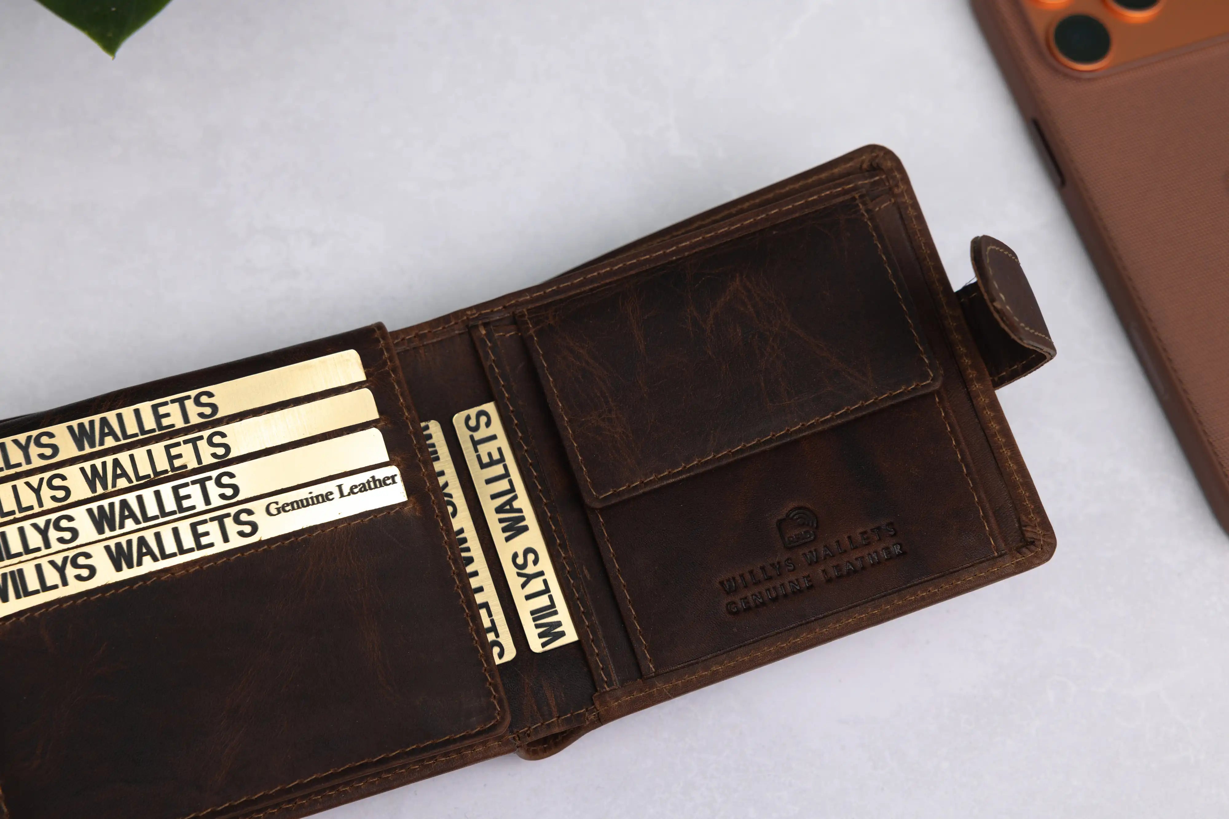 Personalised Brown Leather Wallet – Bifold with Coin Pocket