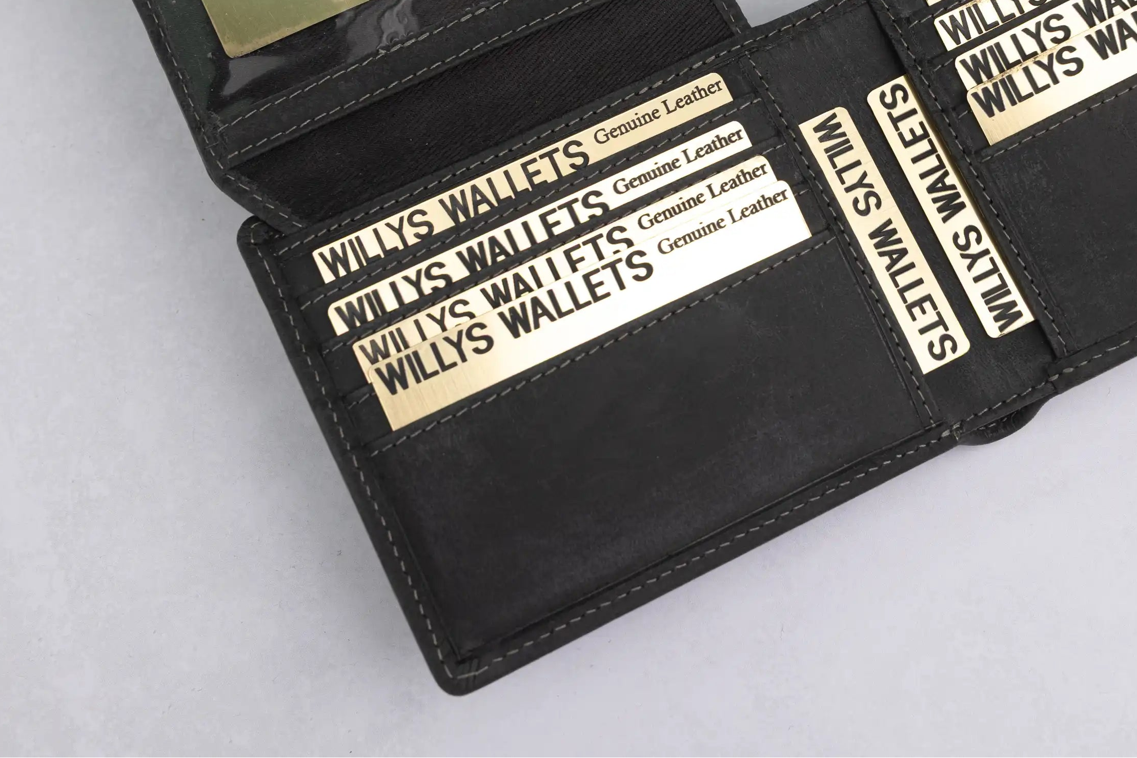 Personalised Black Hunter Leather Wallet – Bifold with Card Holder Slots & RFID Protection