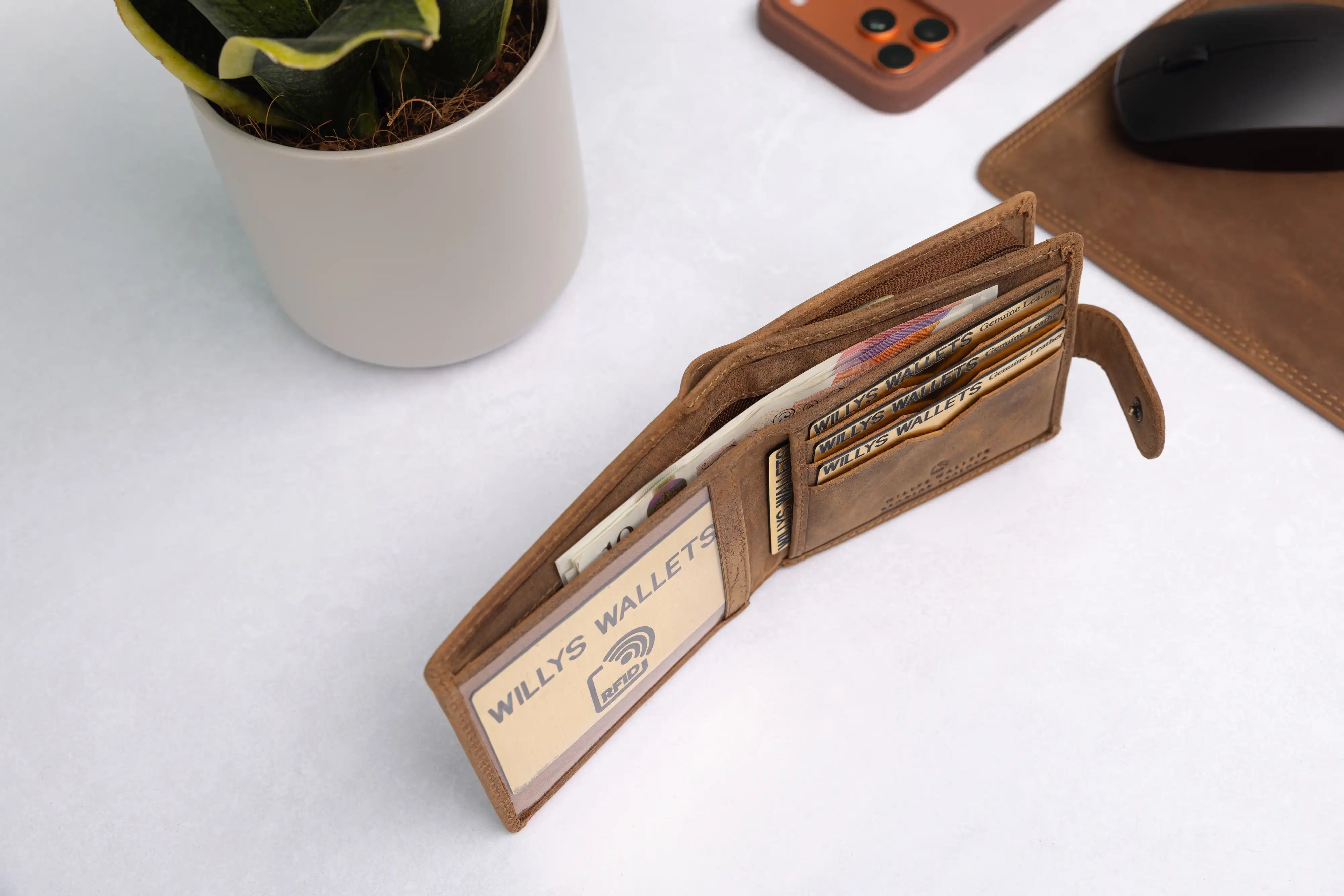 Personalised Rustic Brown Leather Wallet – Bifold with Large Zip Coin Pocket