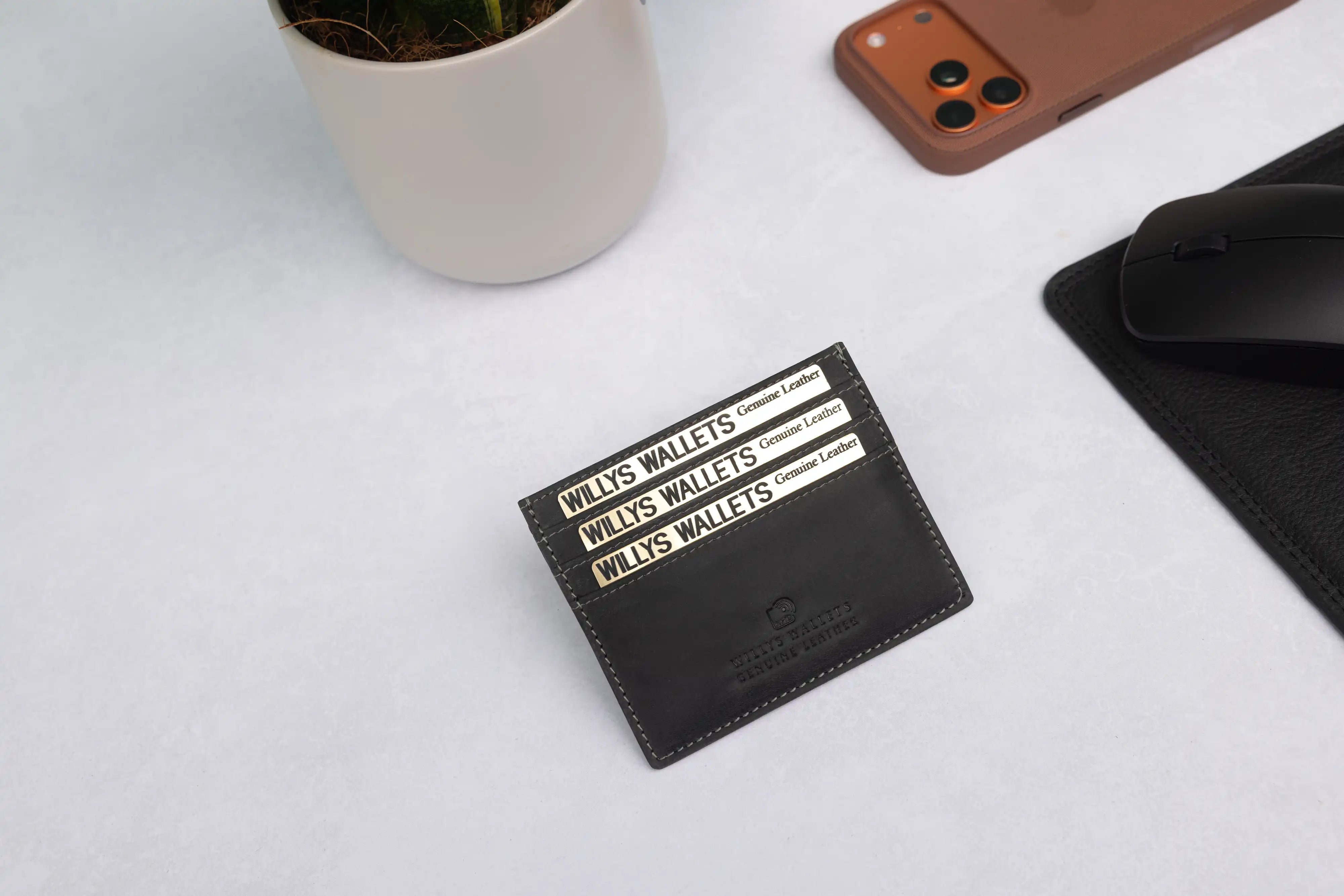 Personalised Black Hunter Leather Card Holder – RFID Slim Wallet