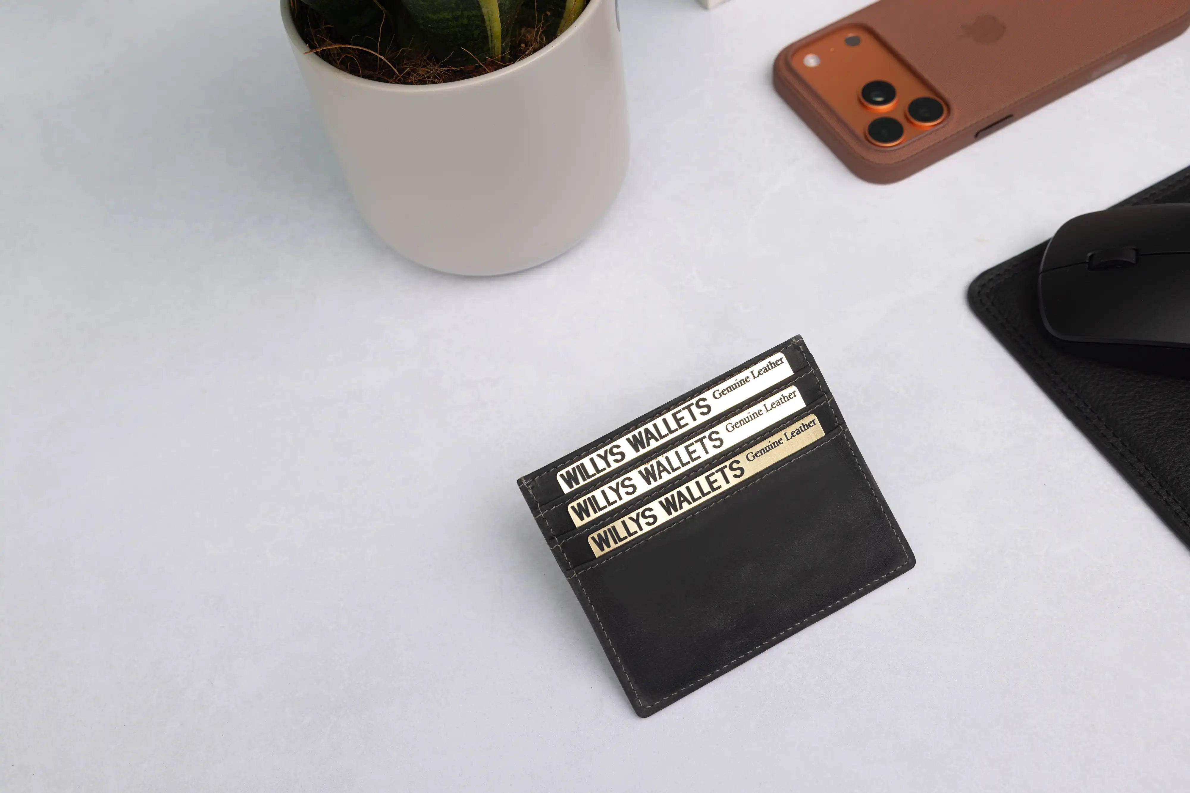 Personalised Black Hunter Leather Card Holder – RFID Slim Wallet