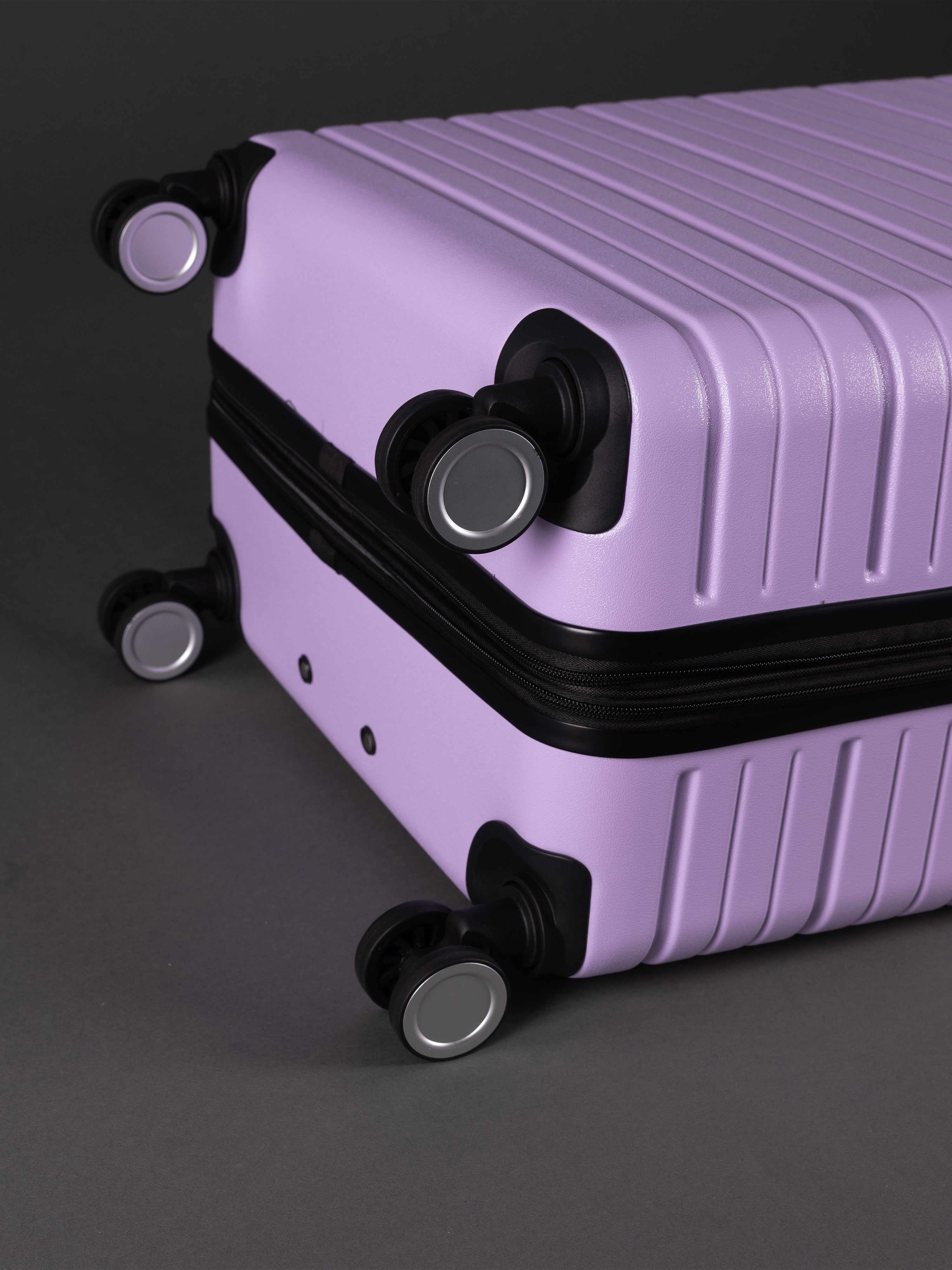 “Lightweight BEOW hard-shell luggage set – 3 piece expandable suitcases with 360-degree spinner wheels”