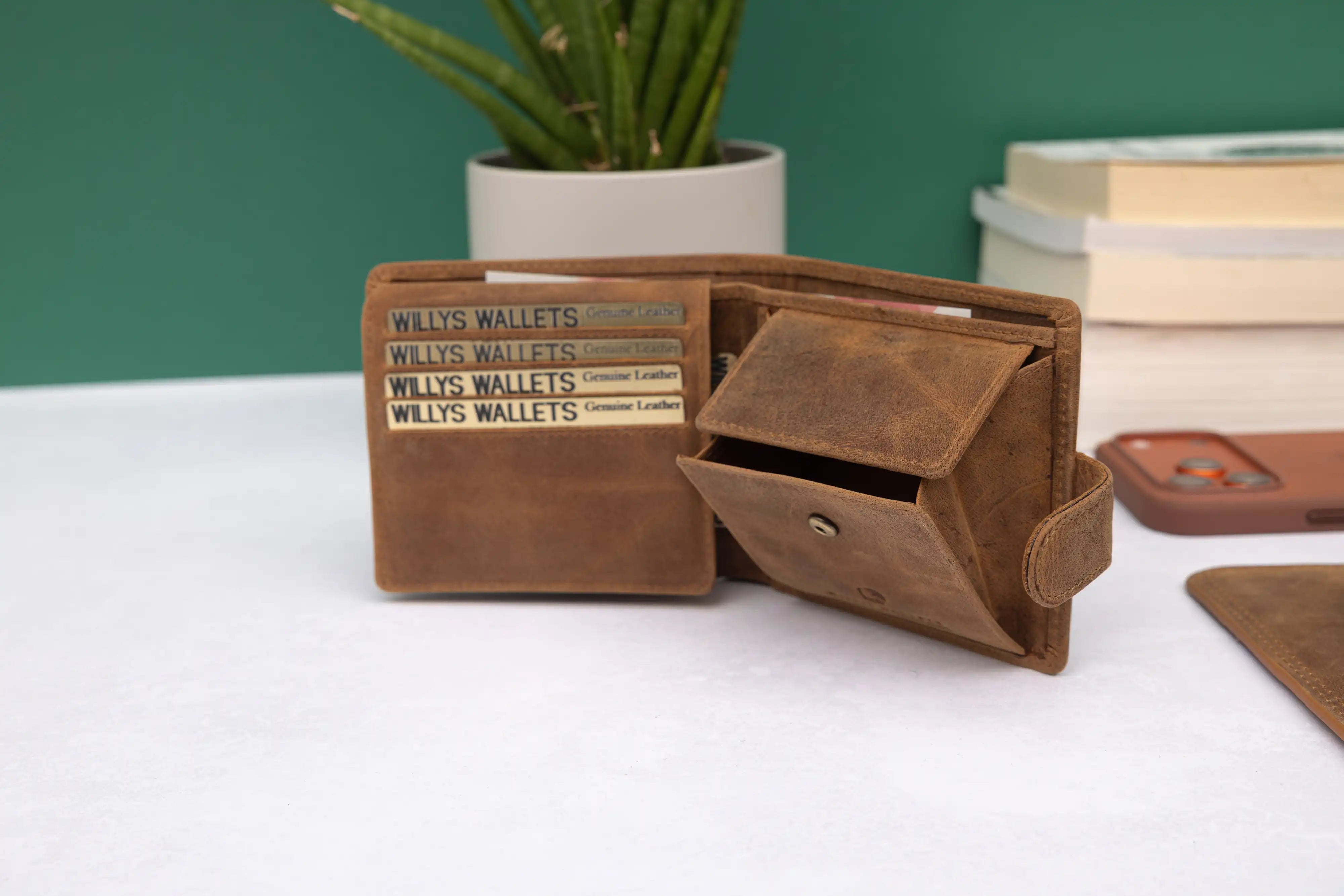 Personalised Rustic Brown Leather Wallet – Bifold with Coin Pocket & RFID Protection