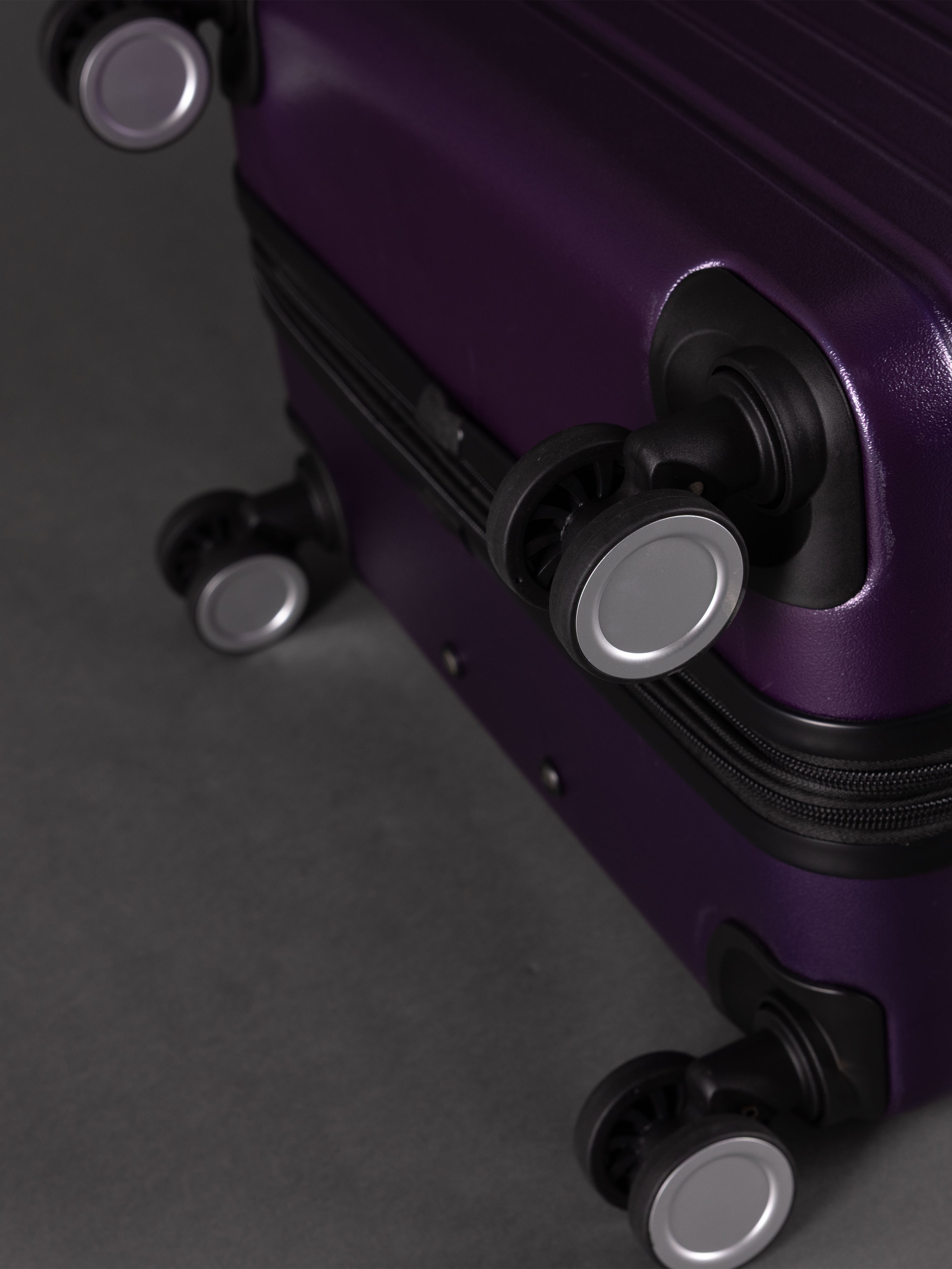 BEOW 3 Piece Purple Luggage Set – 20", 24" & 28" Suitcases with Expandable Hard Shell, Spinner Wheels & TSA Locks