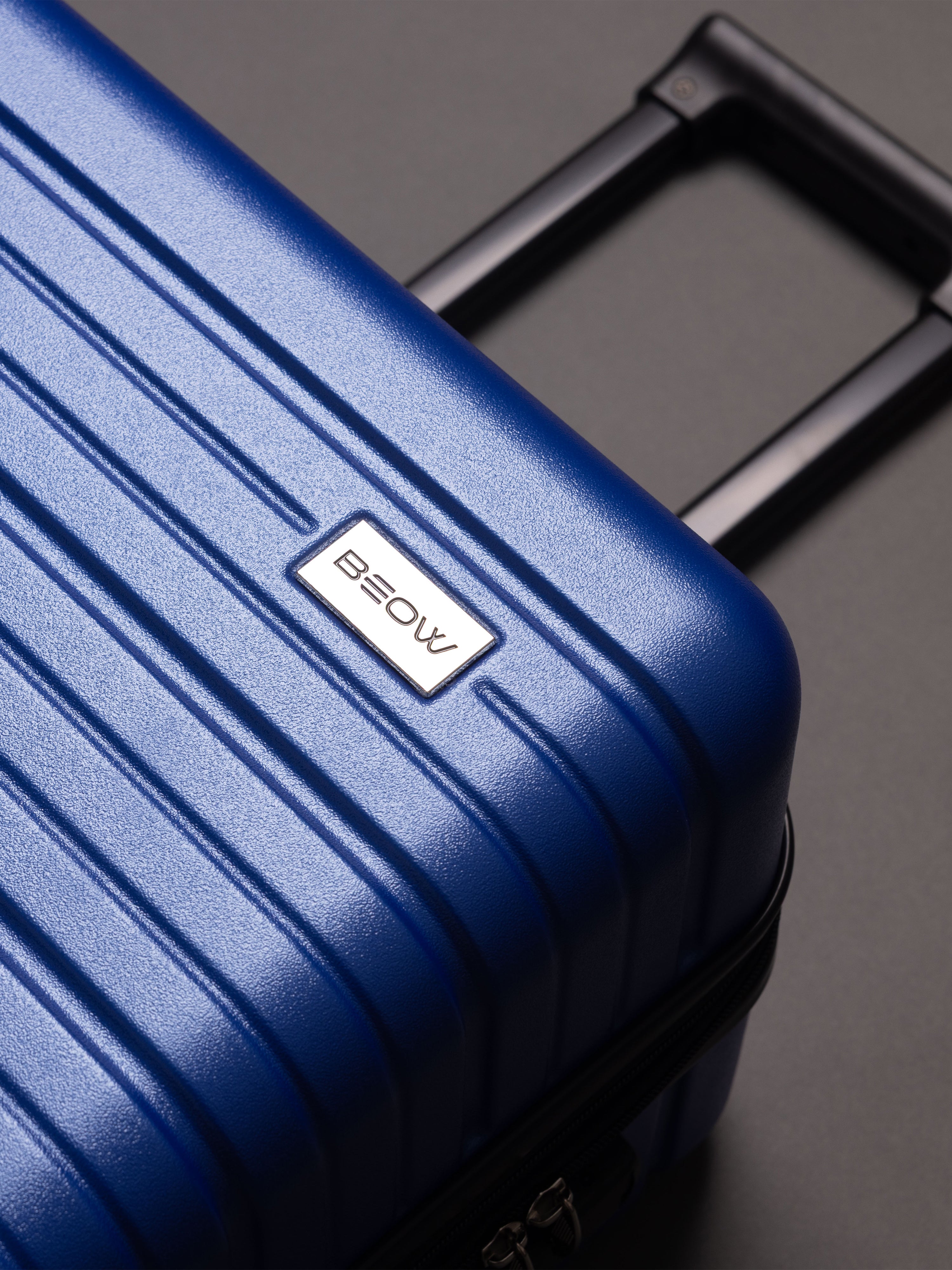 “BEOW telescopic handle and spinner wheels – durable 3 piece suitcase set”