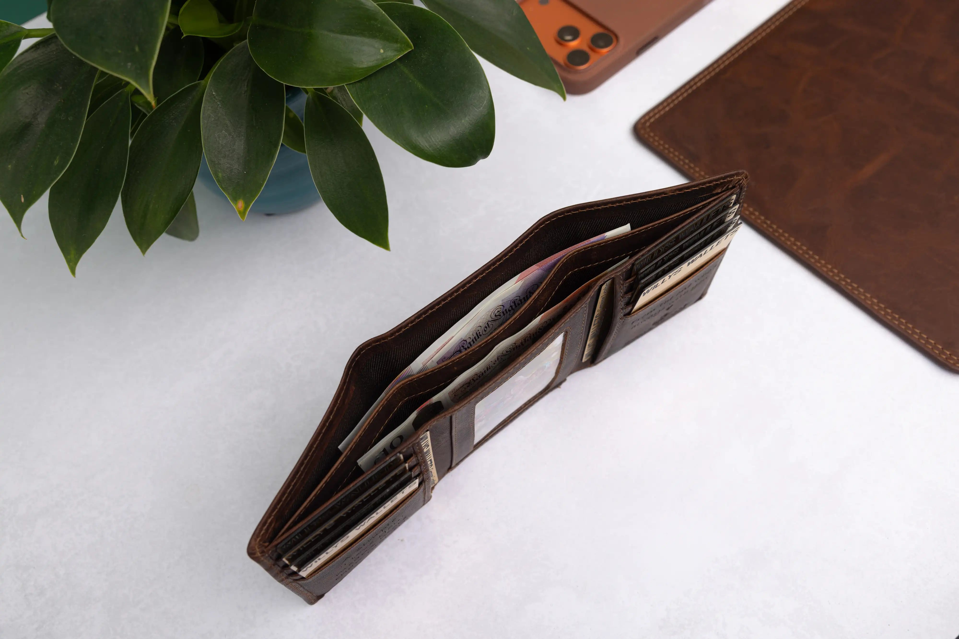 Personalised Brown Leather Wallet – Trifold Design with RFID Protection