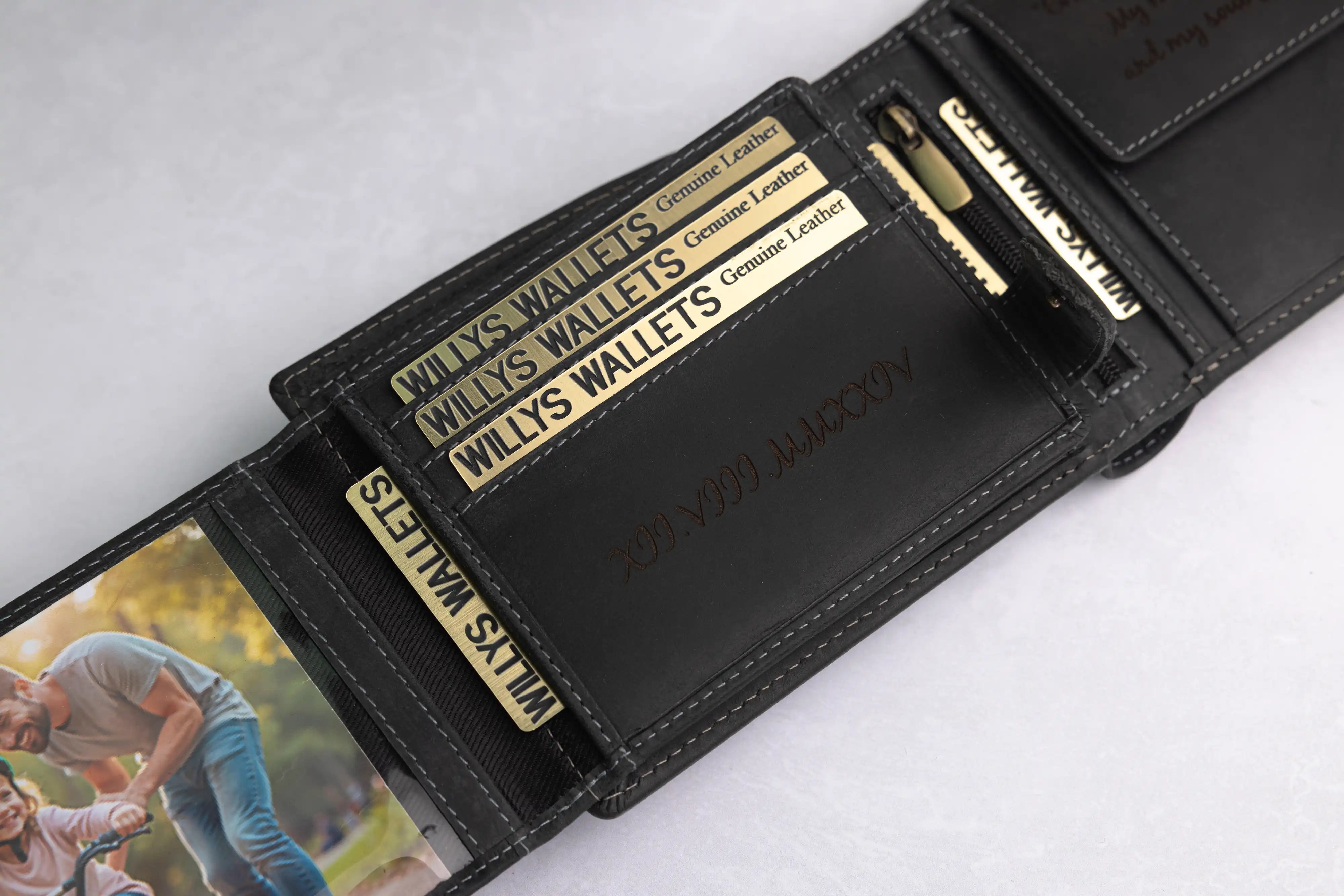 Personalised High-Capacity Black Hunter Leather Wallet – Bifold RFID Wallet for Men