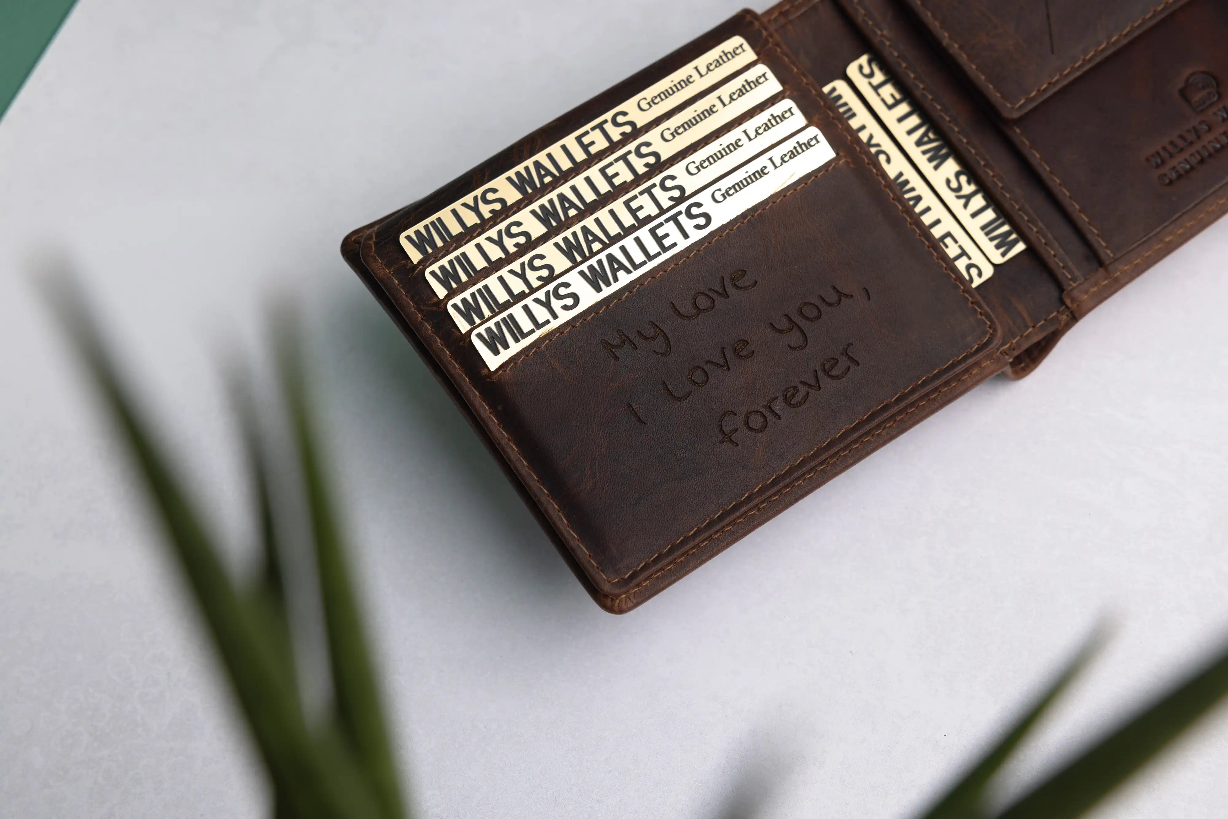 Personalised Brown Leather Wallet – Bifold with Coin Pocket