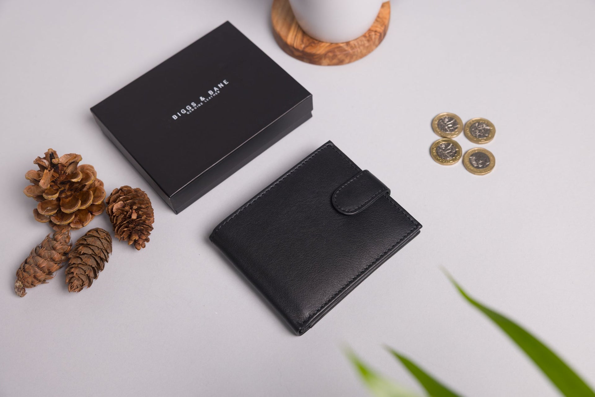 Trifold Wallet Dsw Wallets Bifold Vs Trifold Wallets UK – Men's Leather Wallets With RFID  Personalisation – Willys Wallets
