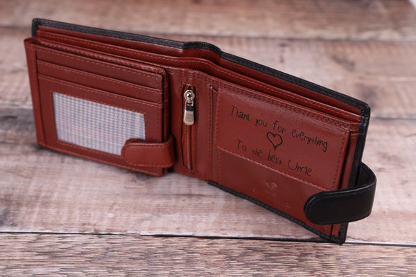 Why Personalized Leather Wallets Make the Best Gift for Men this Christmas