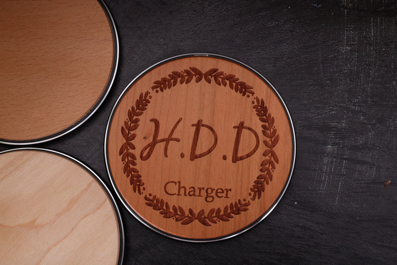 Personalised Engraved 15W Fast Wooden Wireless Charger