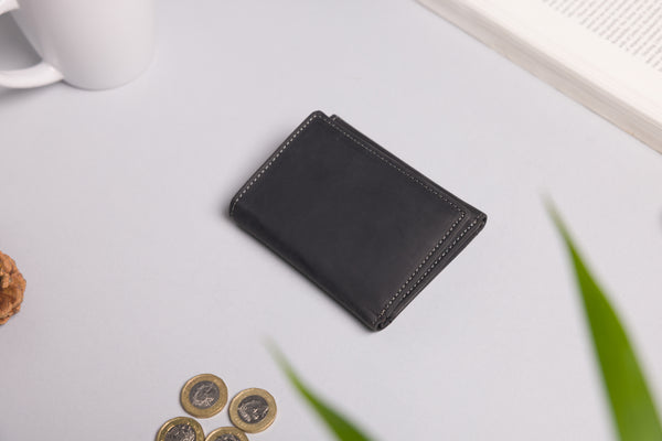 Personalised Engraved Black Hunter Trifold Leather Wallet