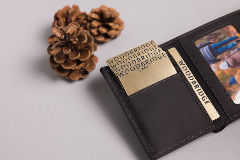 Personalised Engraved Black Hunter Trifold Leather Wallet