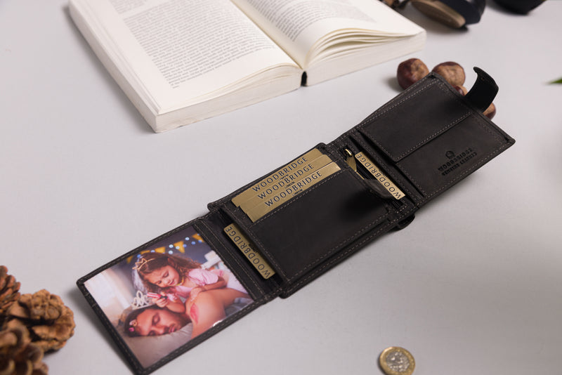 Personalised Engraved Mens High Capacity Bifold Black Hunter Leather Wallet