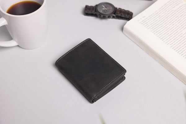 Personalised Engraved Black Hunter Trifold Leather Wallet